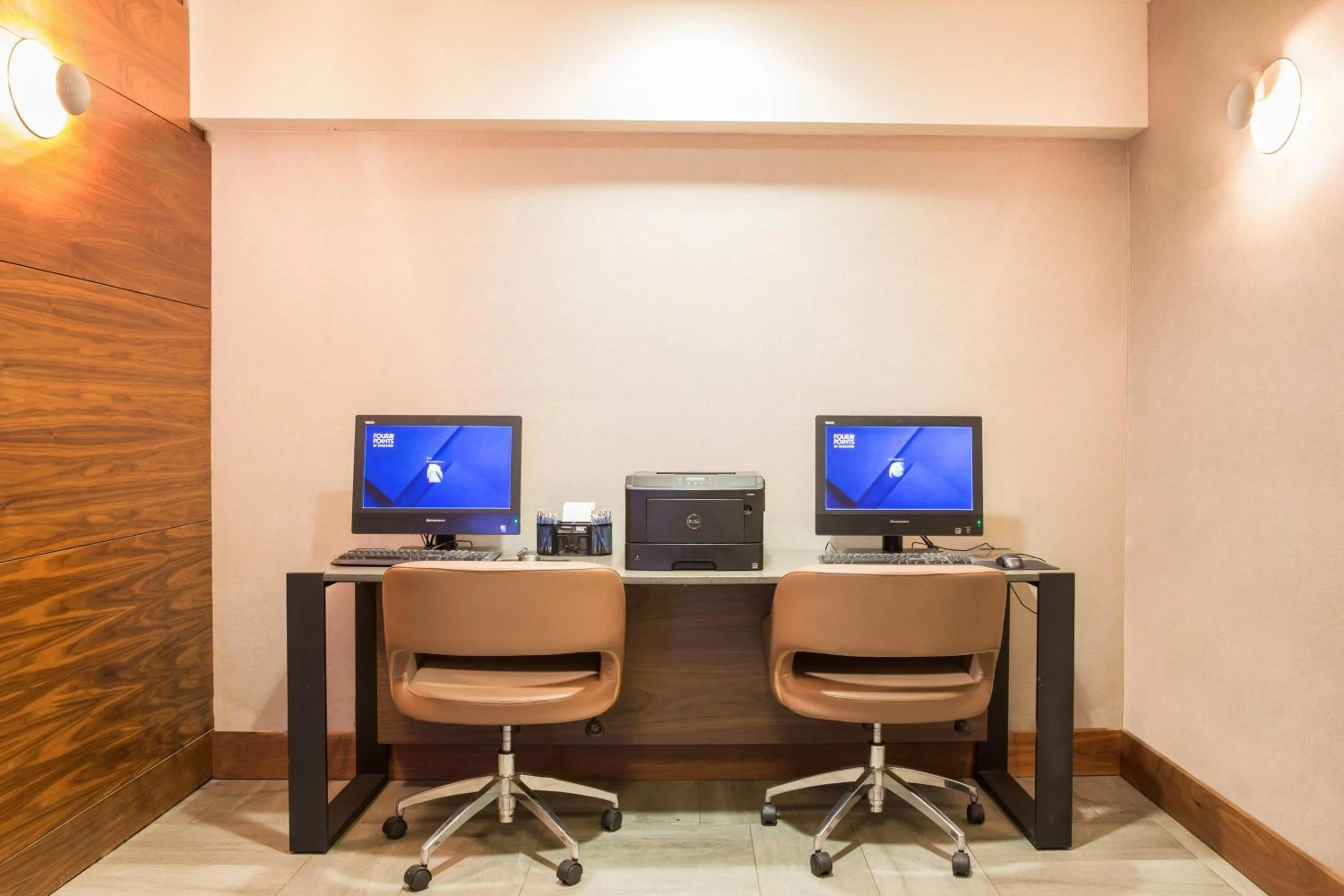 Other in Four Points by Sheraton Downtown Seattle Center