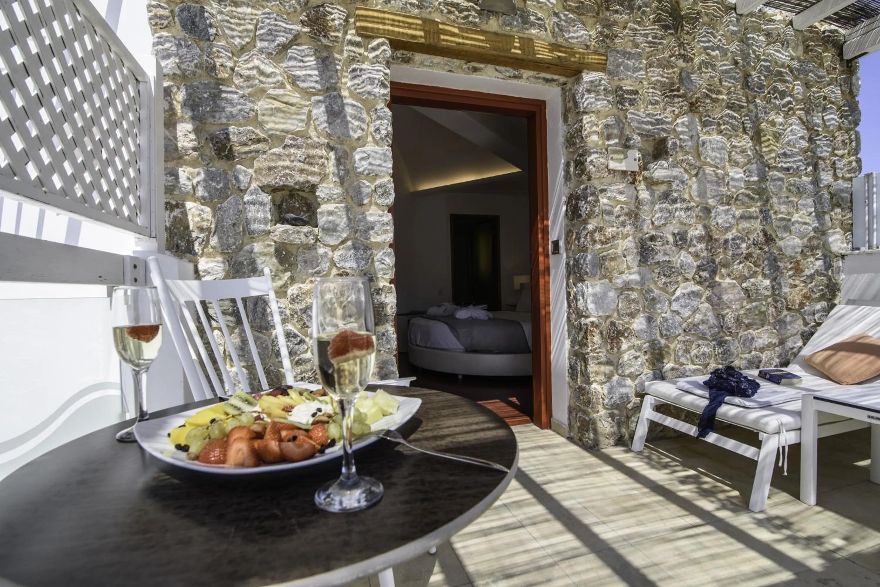 Decorative detail in La Mer Deluxe Hotel & Spa