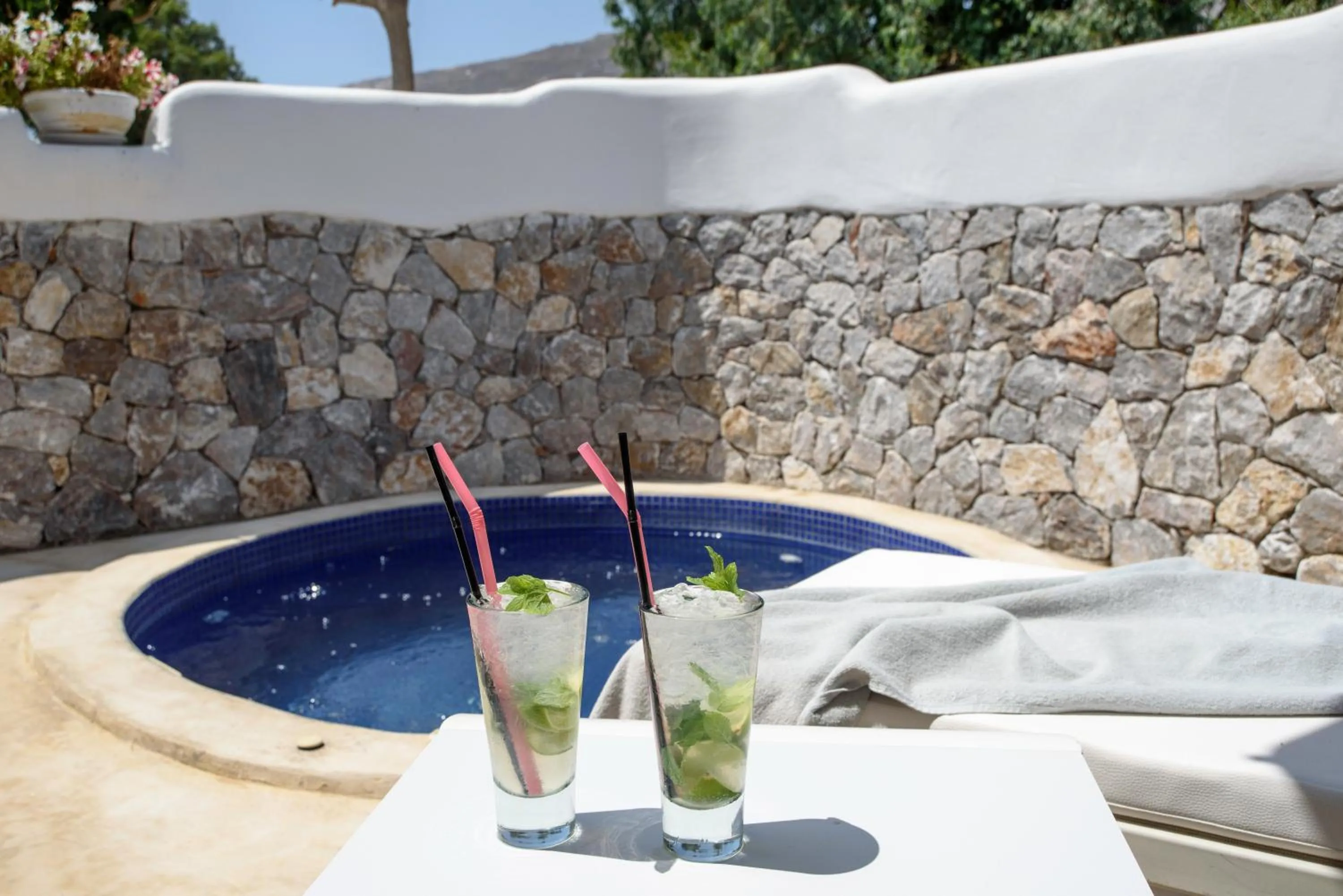 Decorative detail in La Mer Deluxe Hotel & Spa