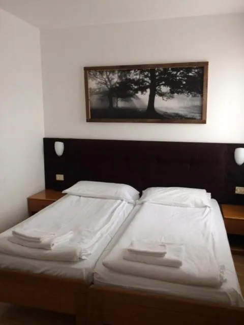 Bed in Park Hotel Miramonti