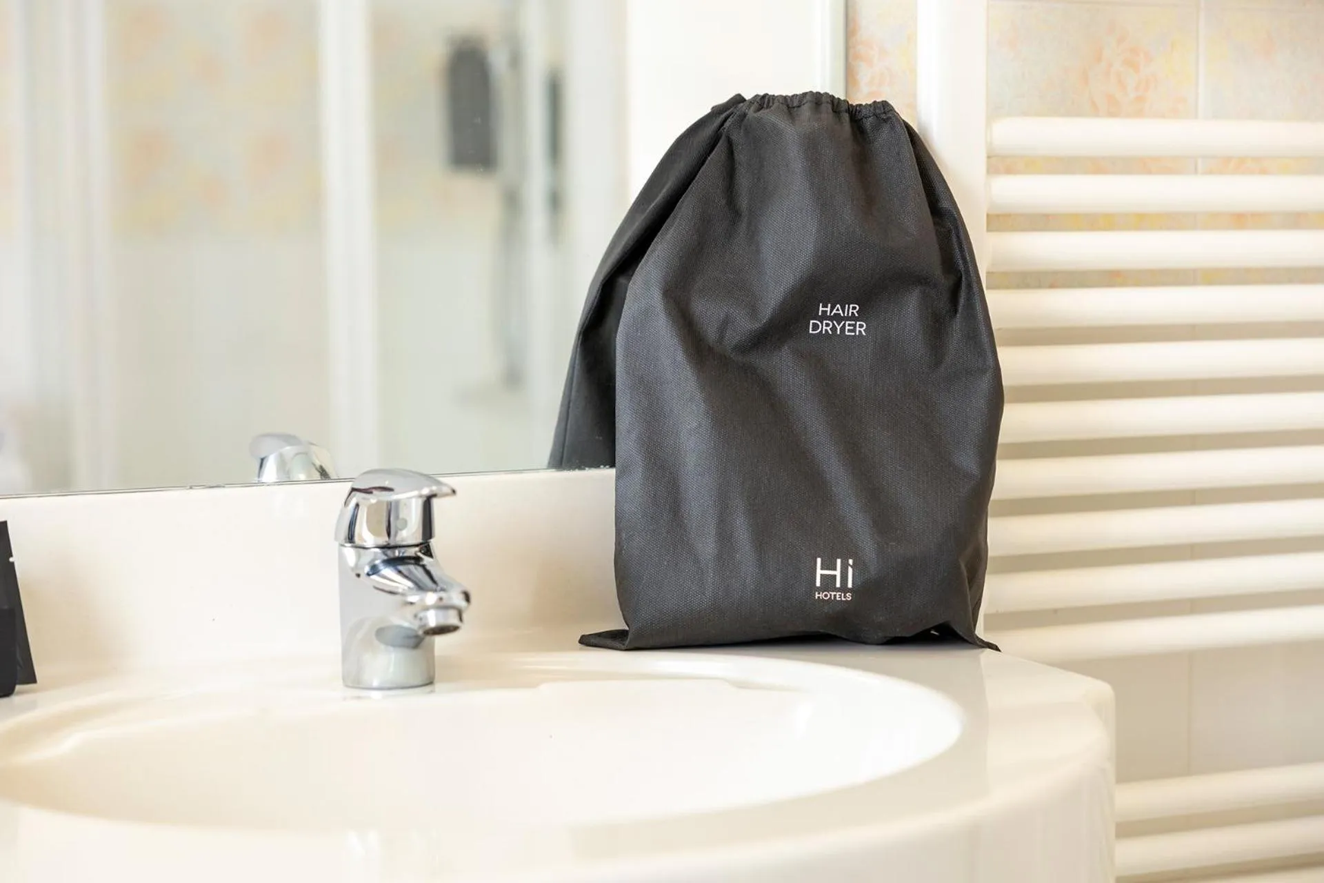 Bathroom in Hi Hotels Riva del Garda