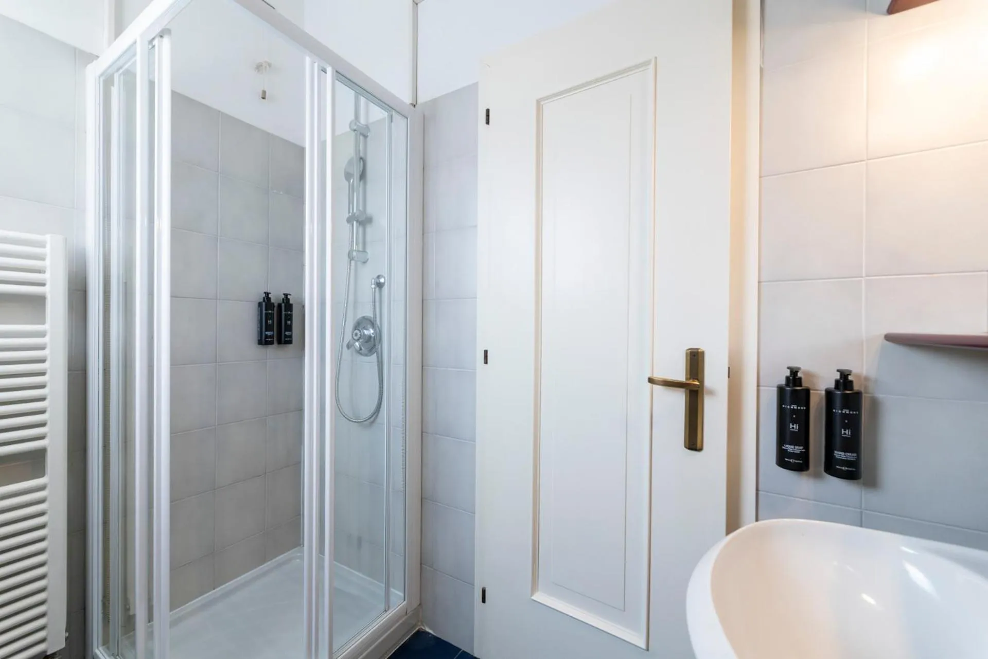 Shower in Hi Hotels Riva del Garda