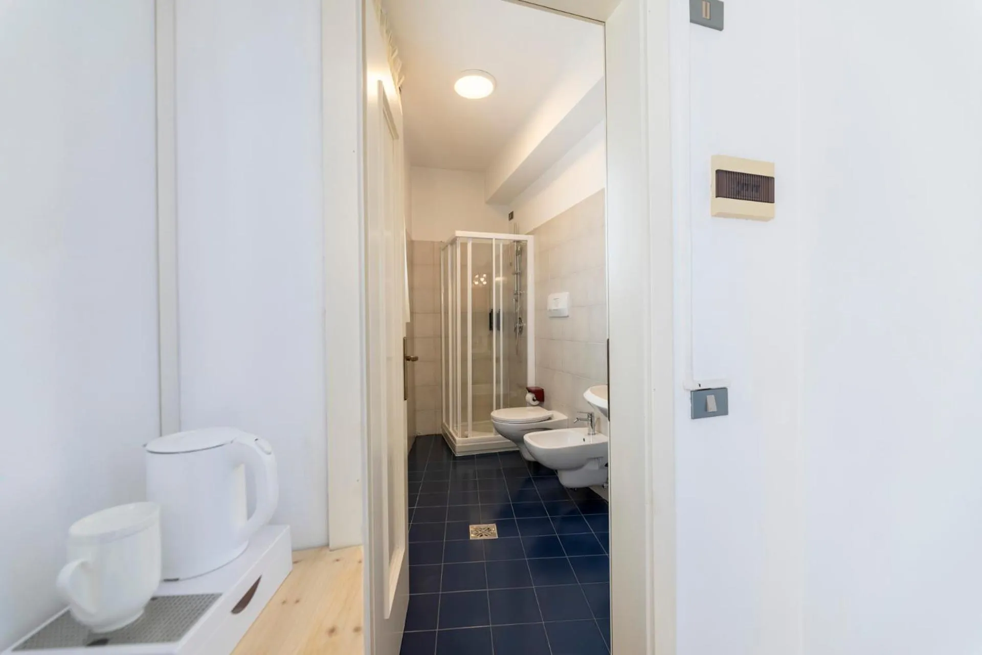 Shower in Hi Hotels Riva del Garda