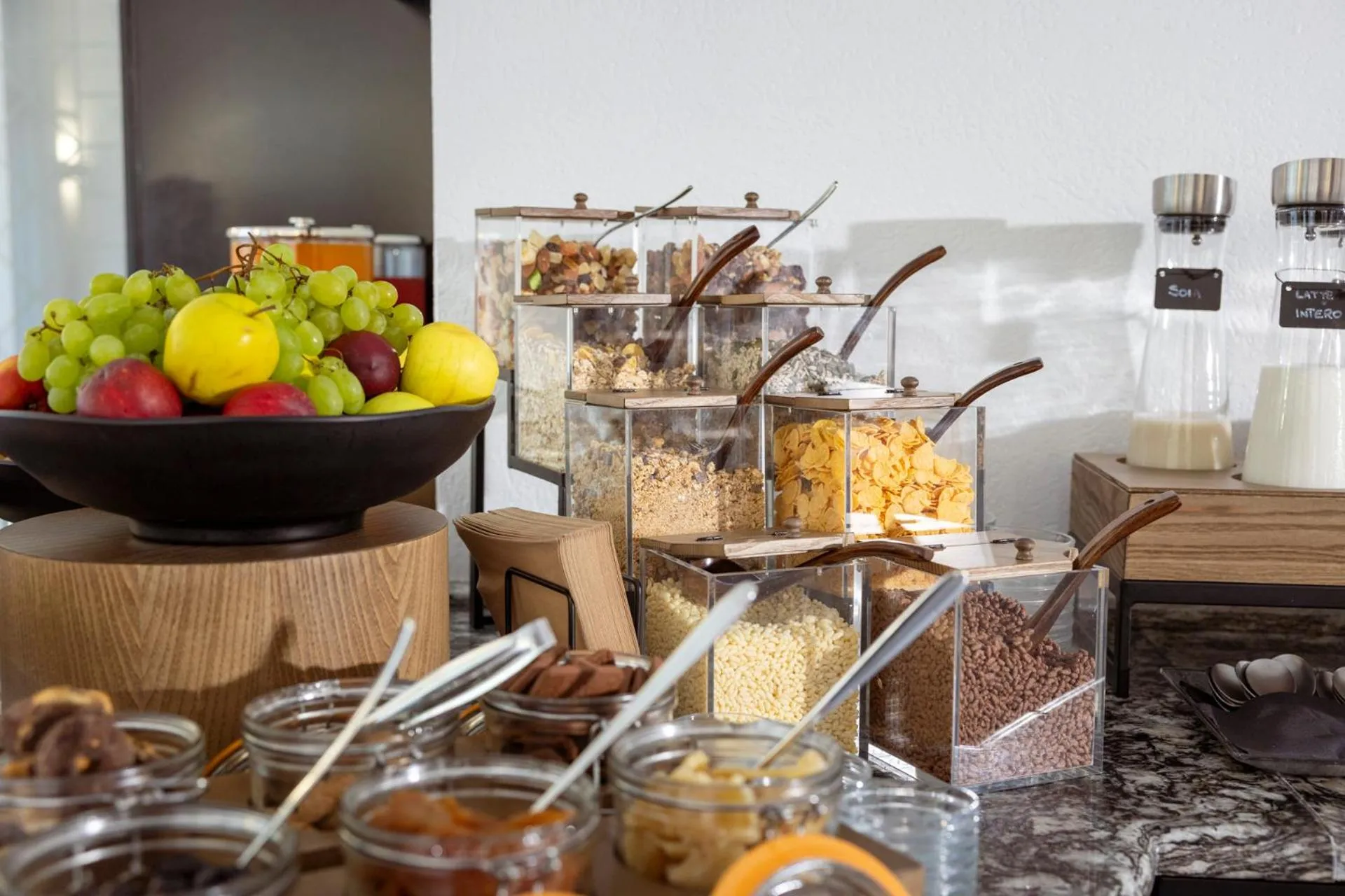 Breakfast in Hi Hotels Riva del Garda