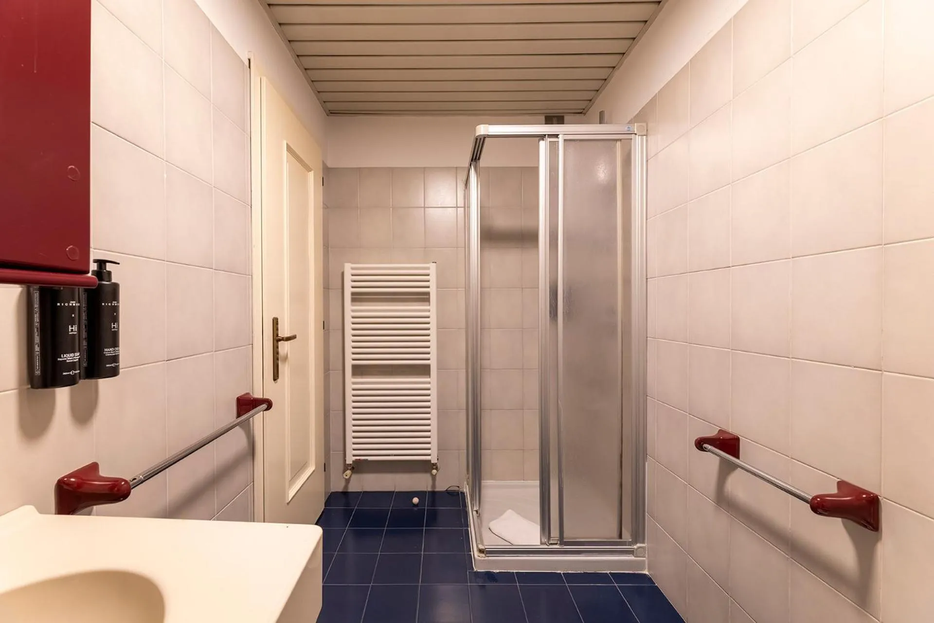 Shower in Hi Hotels Riva del Garda