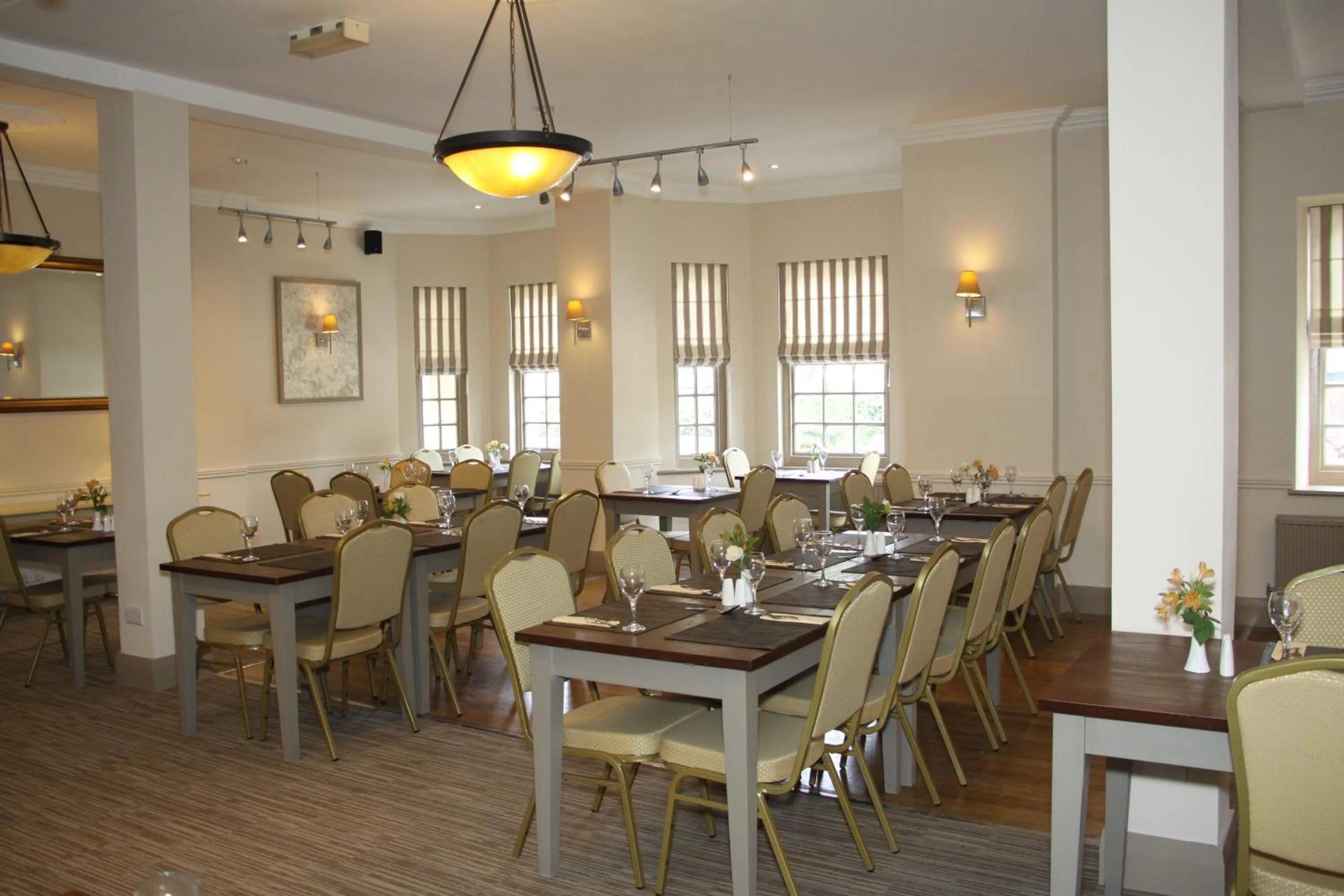 Restaurant/places to eat in Gwesty Nanhoron Arms Hotel