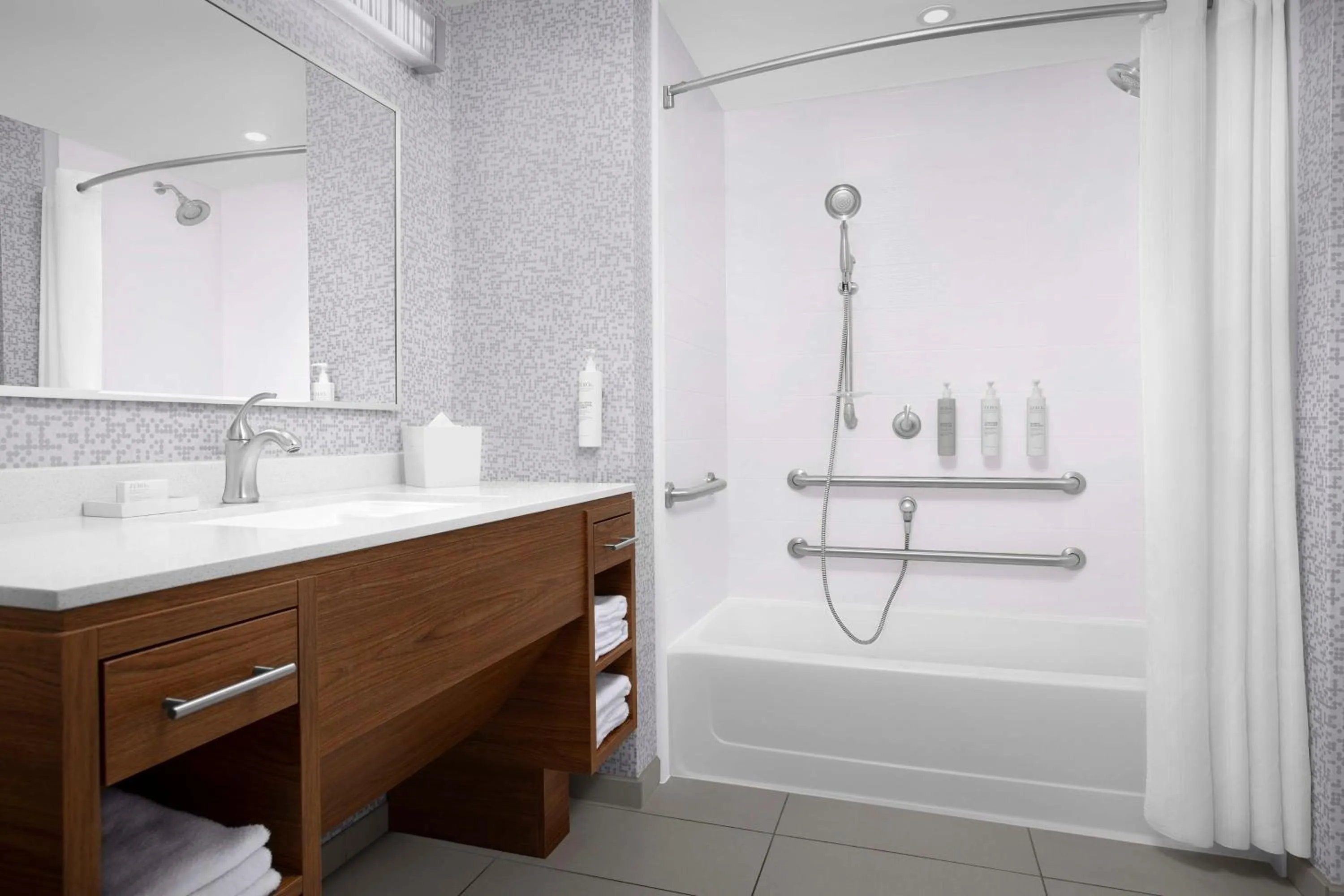 Bathroom in Home2 Suites by Hilton Eugene Downtown University Area