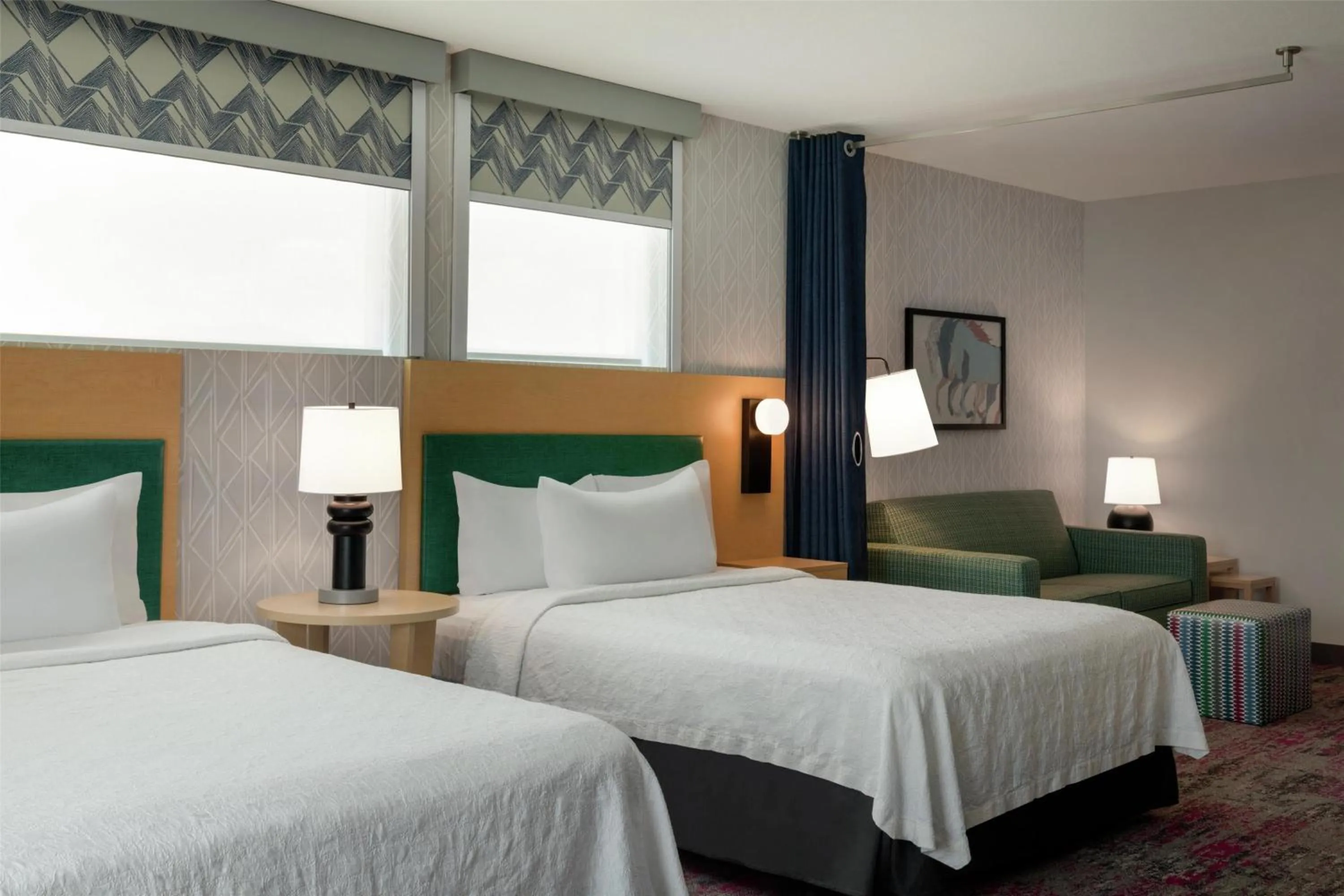 Living room, Bed in Home2 Suites by Hilton Houston Energy Corridor