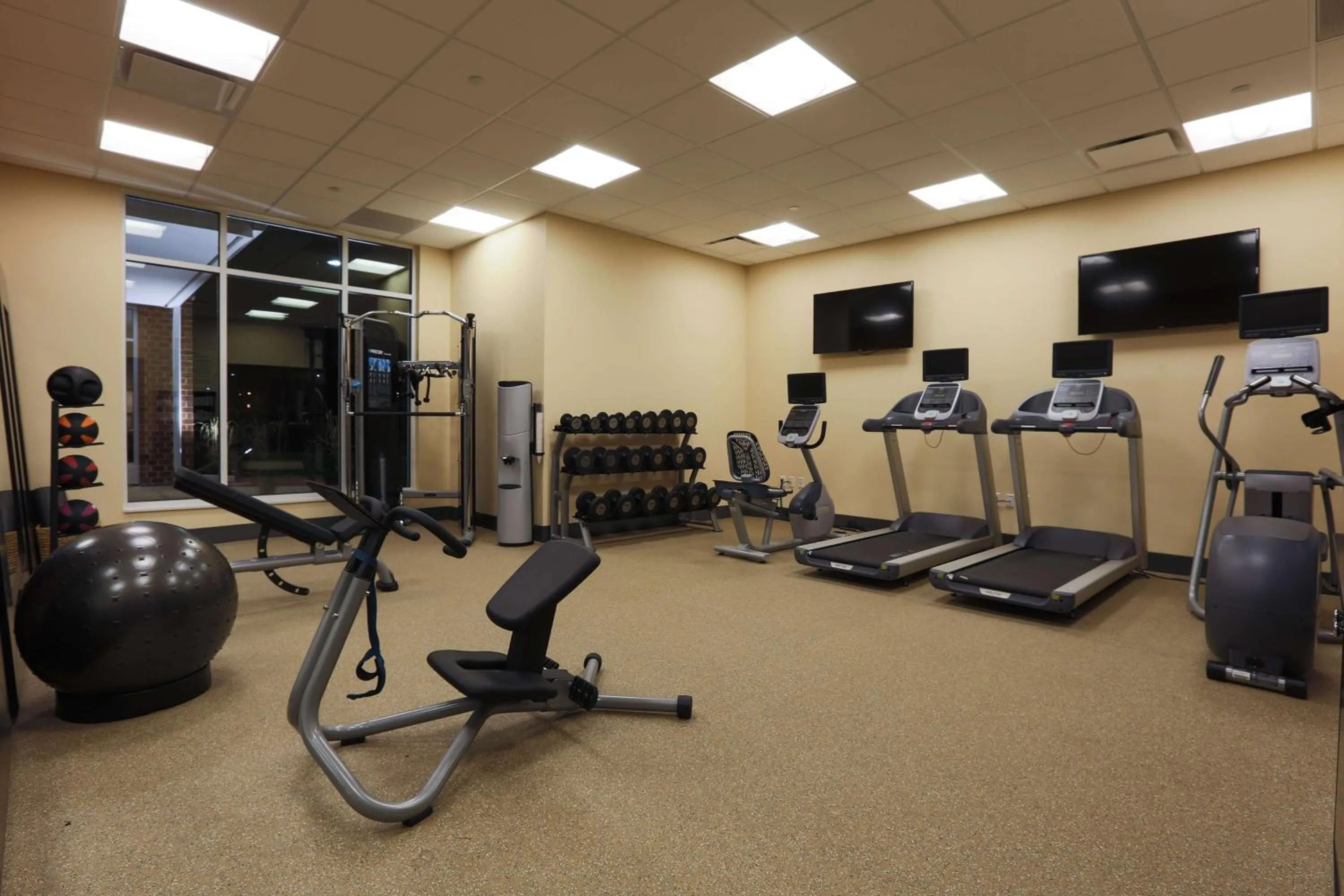 Fitness centre/facilities in Hilton Garden Inn Indiana at IUP