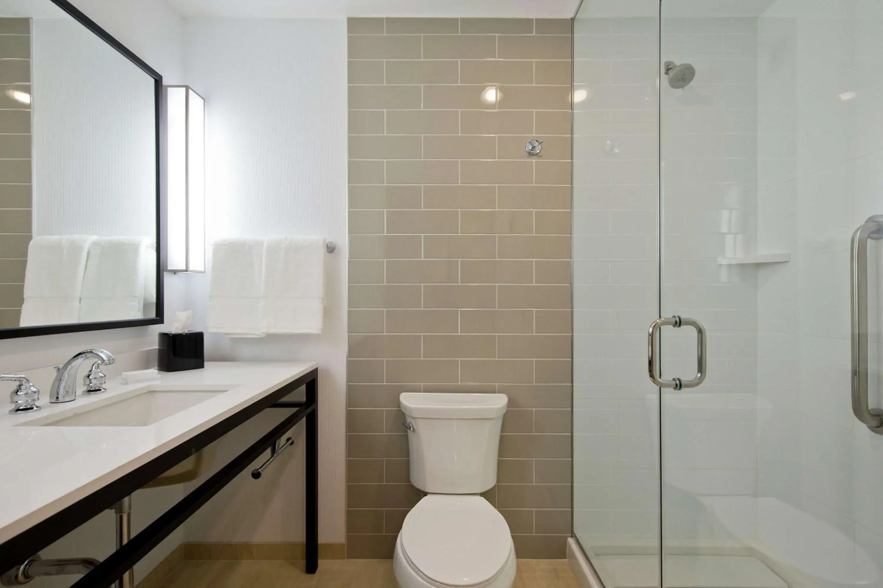 King Room in Hilton Garden Inn Martinsburg King Room in Hilton Garden Inn Martinsburg