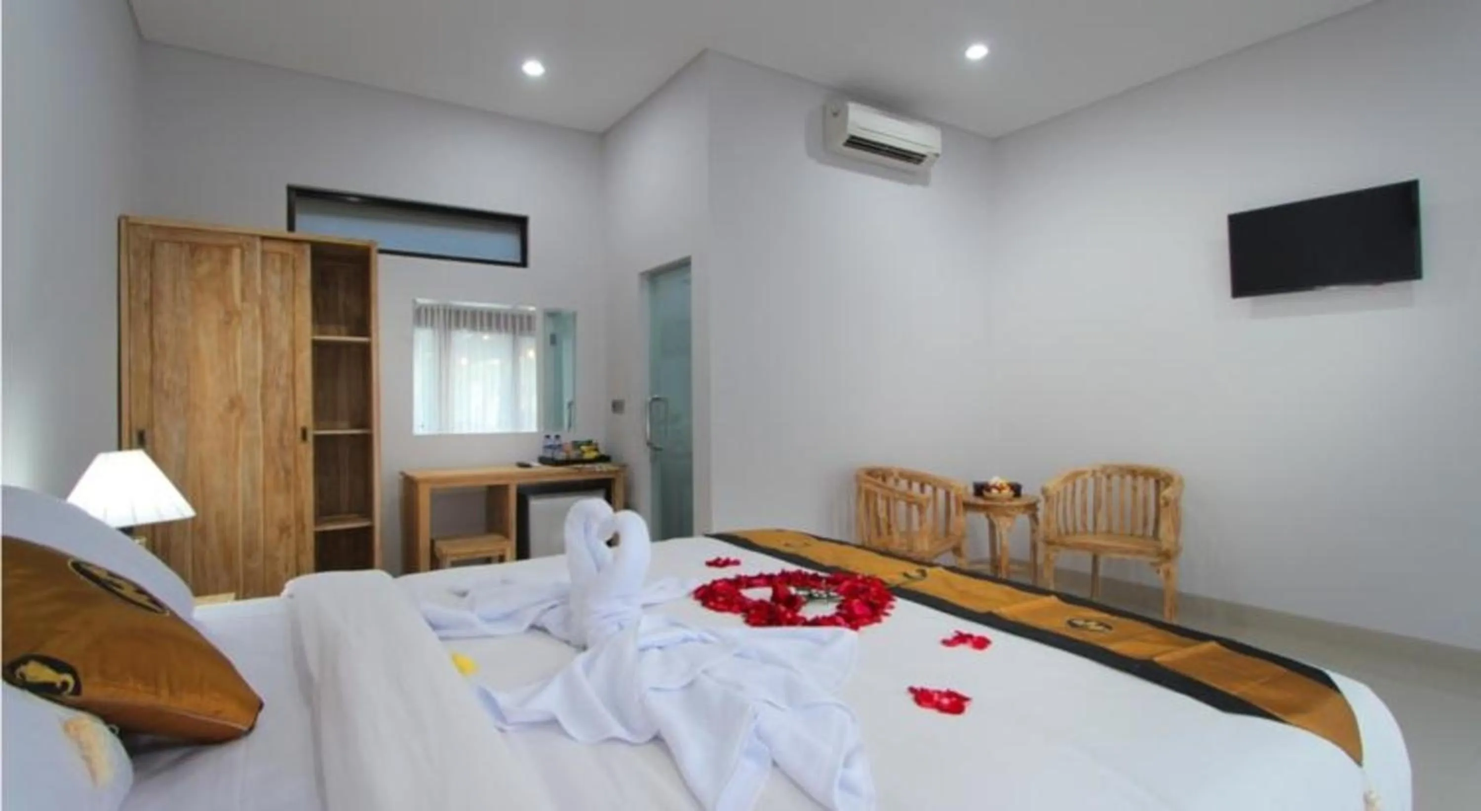 Photo of the whole room, Bed in Sleepwell Seminyak