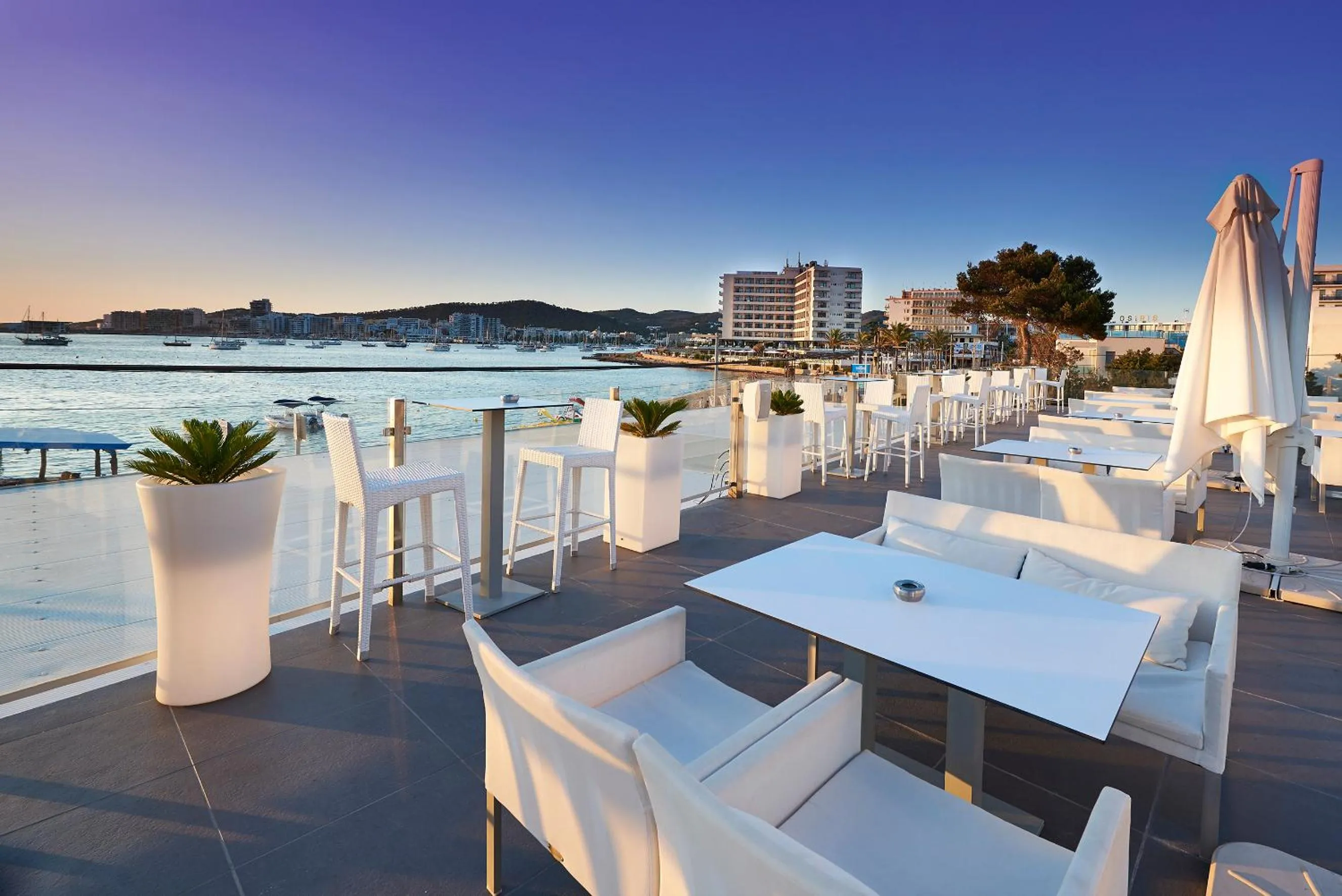 Restaurant/places to eat in Typic Marina Playa - Adults Only