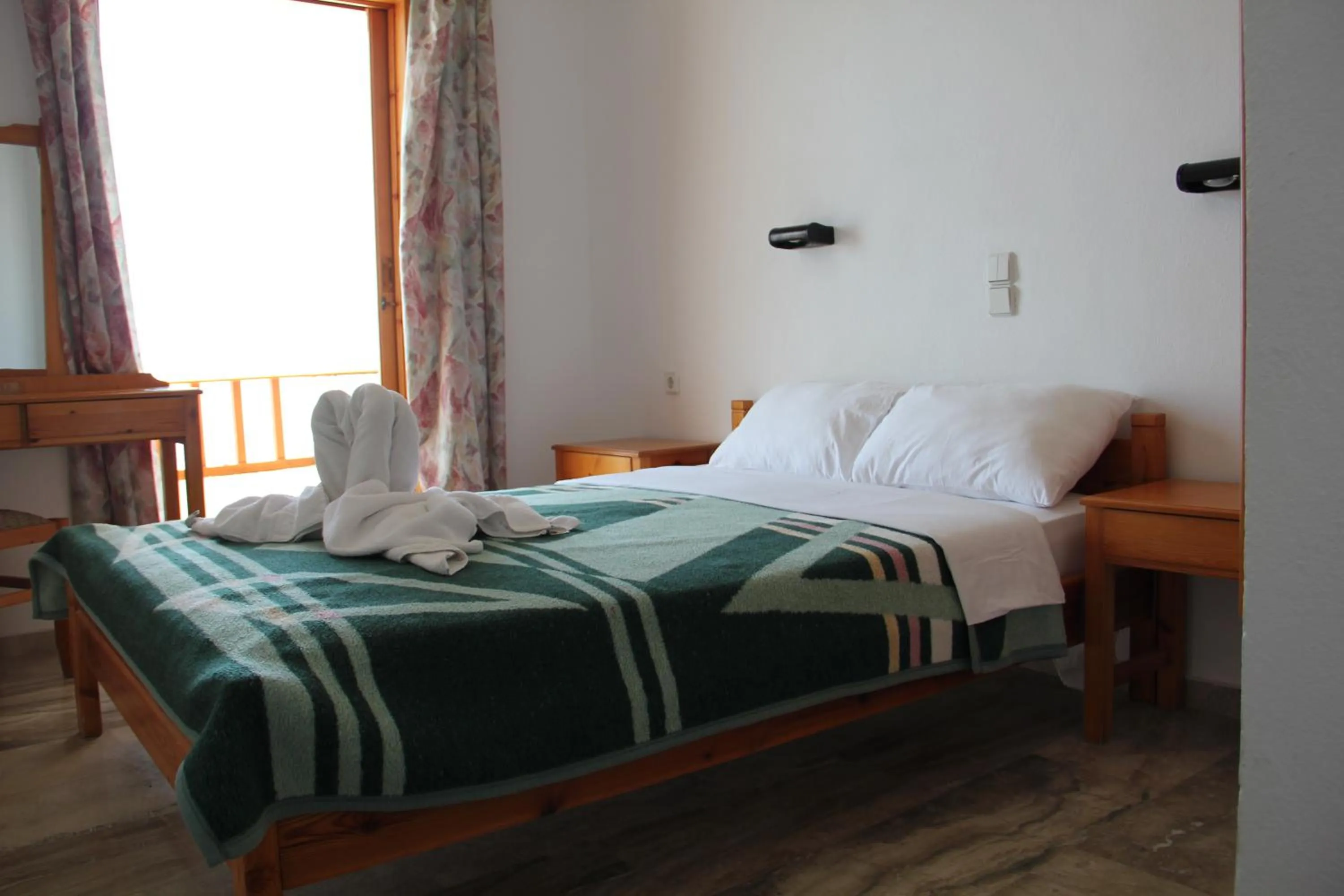 Bedroom, Bed in Hotel Alkyon