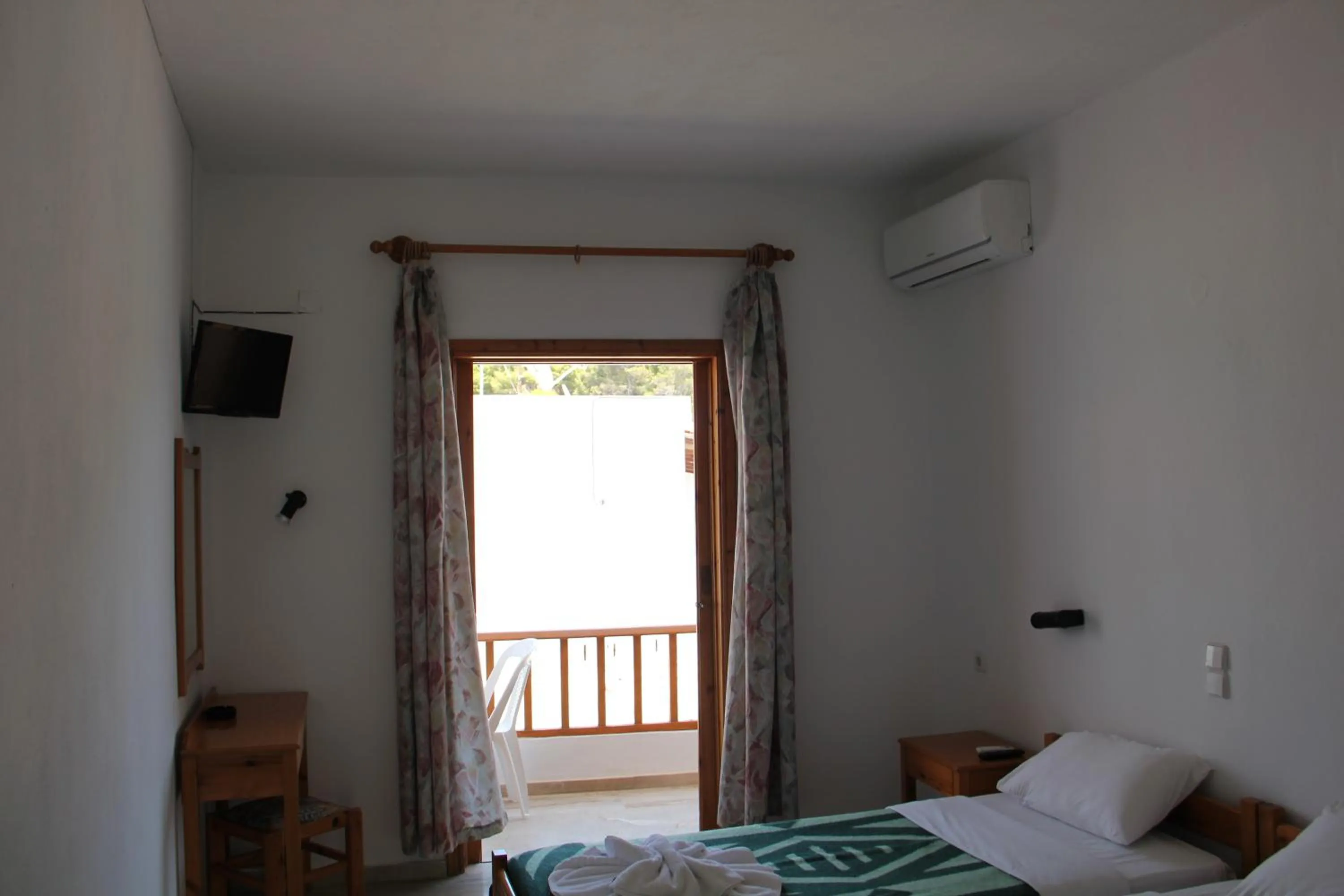 Bedroom, Bed in Hotel Alkyon