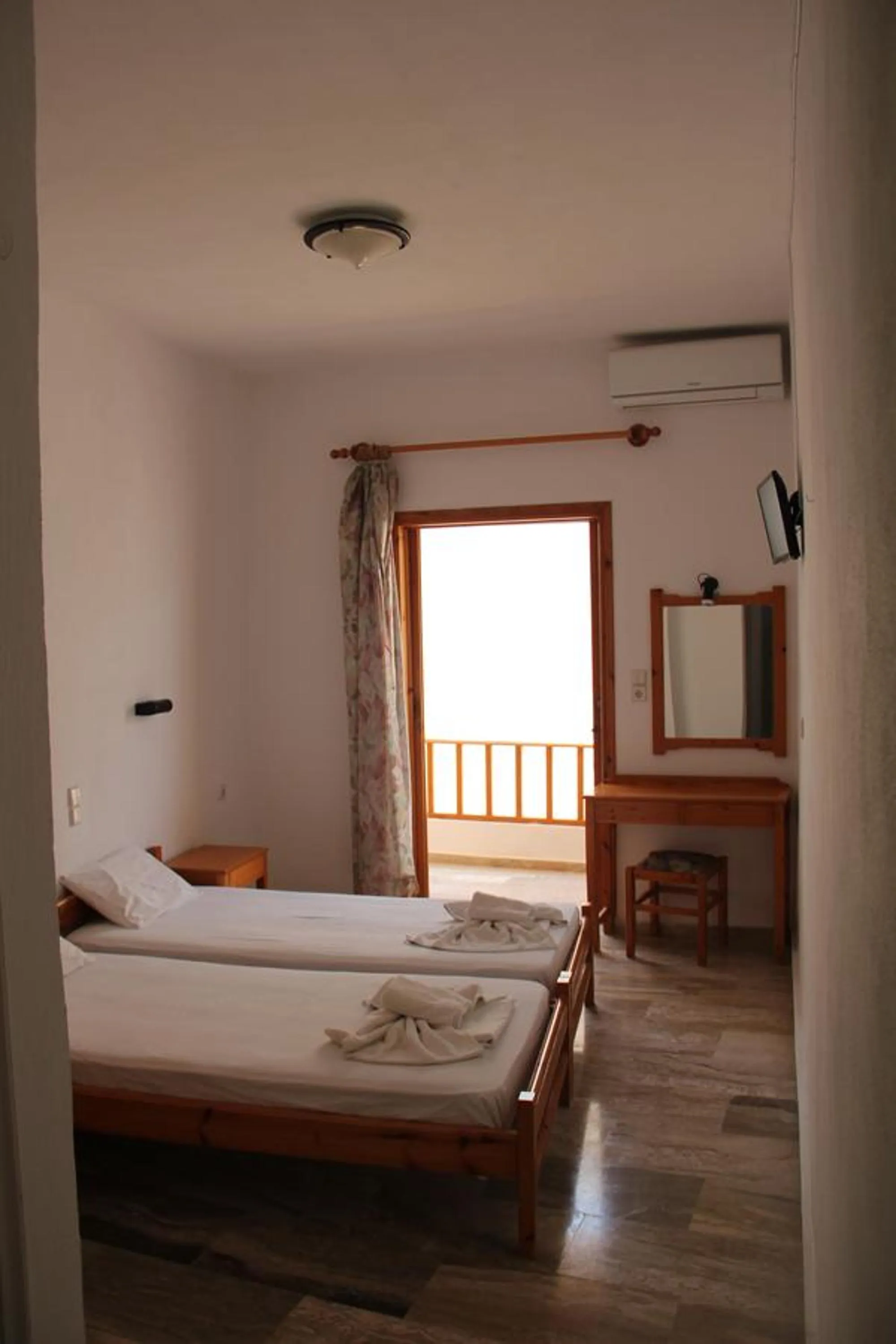 Bedroom, Bed in Hotel Alkyon