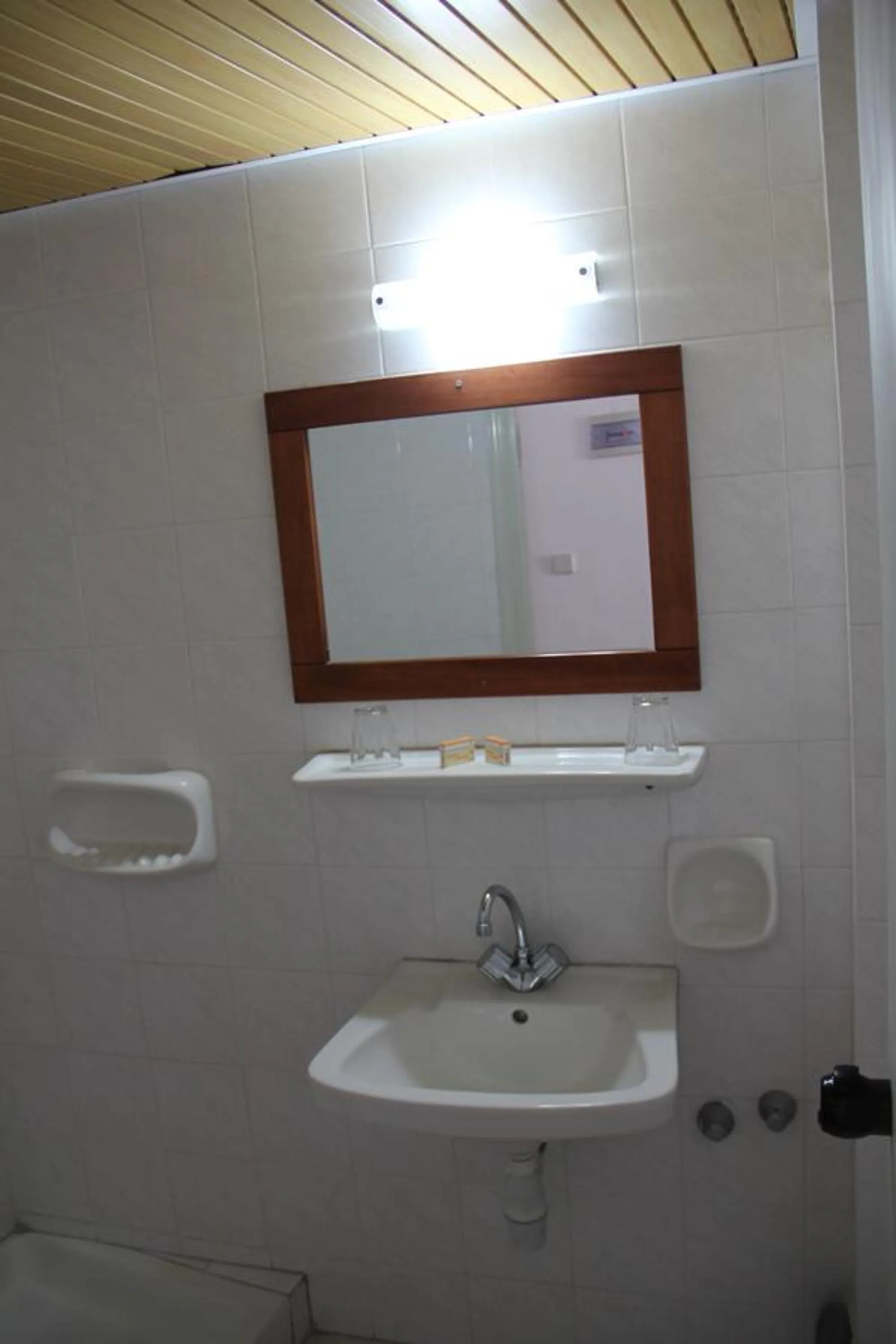 Toilet in Hotel Alkyon