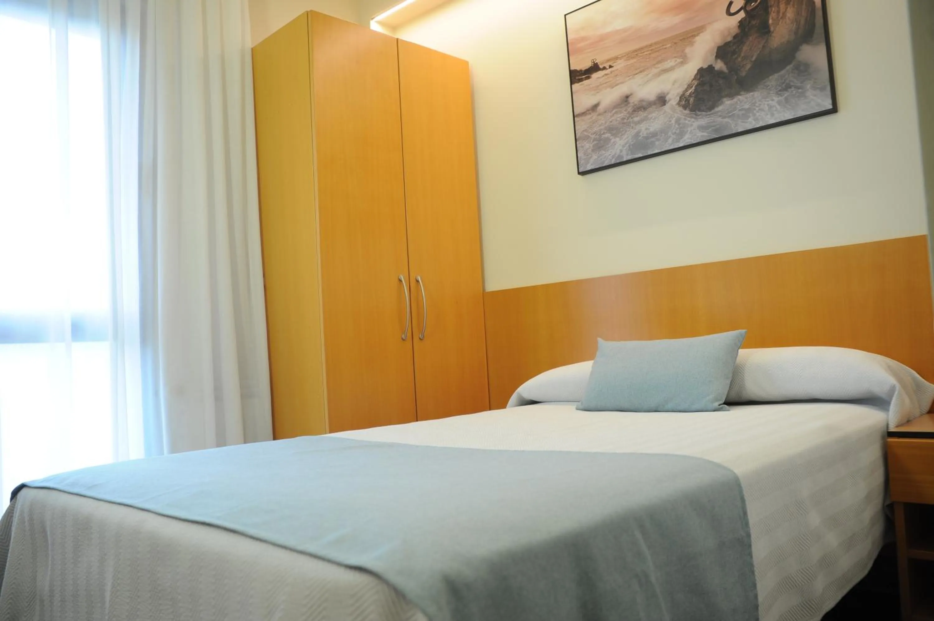 Photo of the whole room, Bed in Hotel Aitana