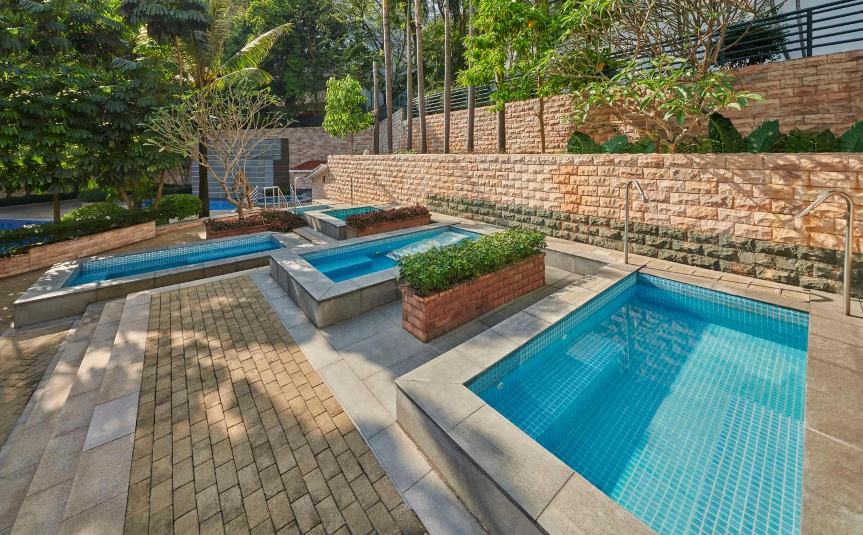 Pool view in Hilton Guangzhou Science City