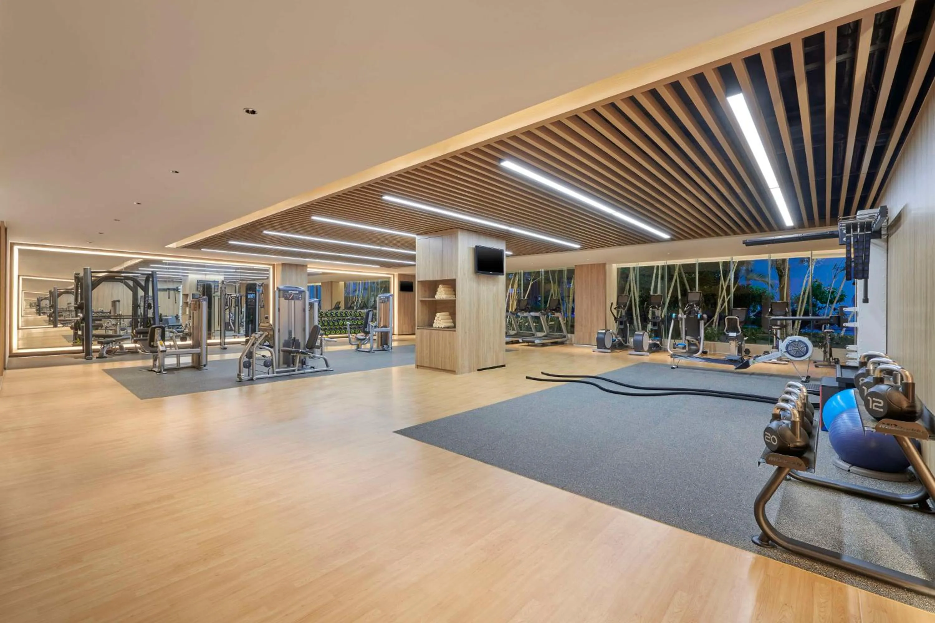 Fitness centre/facilities in Hilton Guangzhou Science City