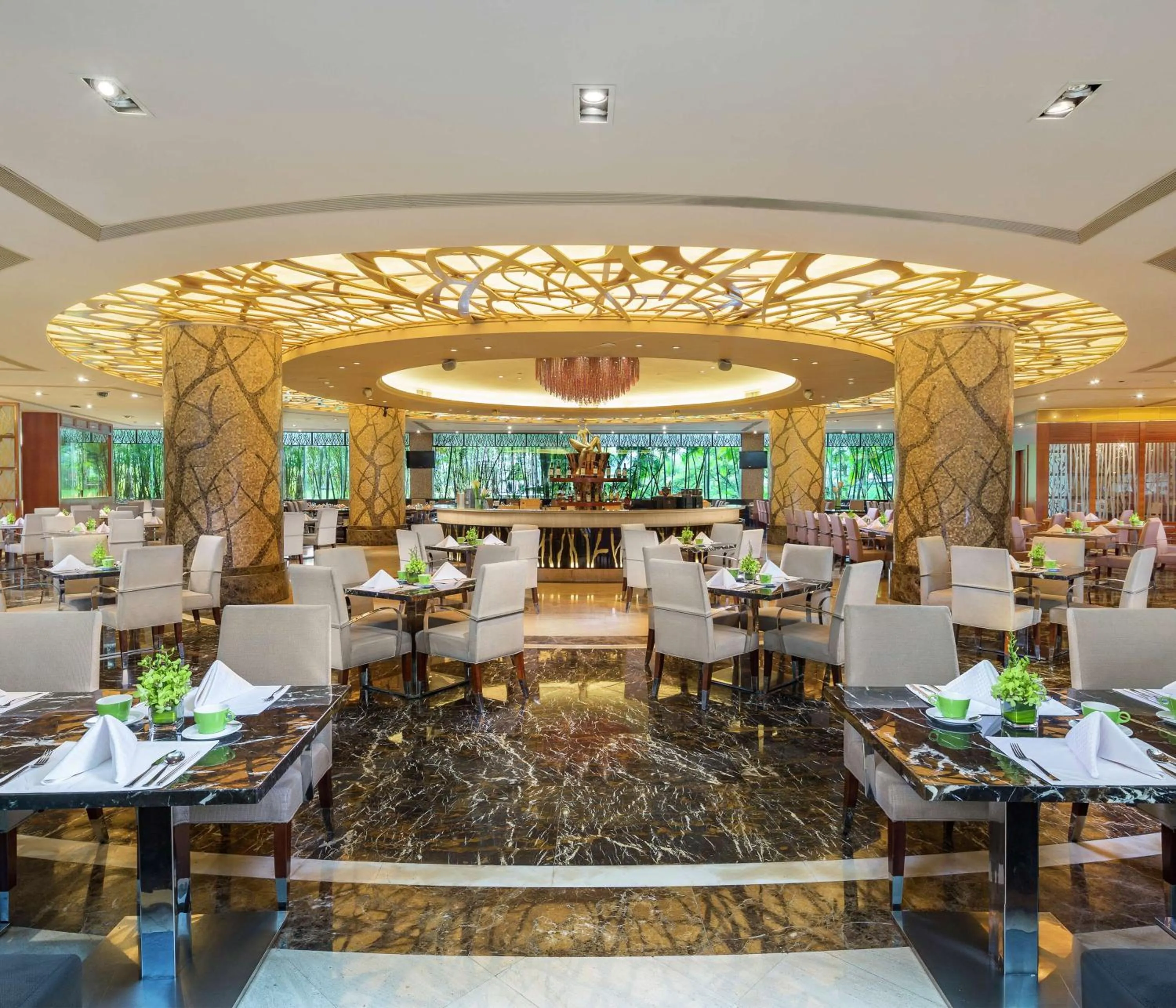 Restaurant/places to eat in Hilton Guangzhou Science City