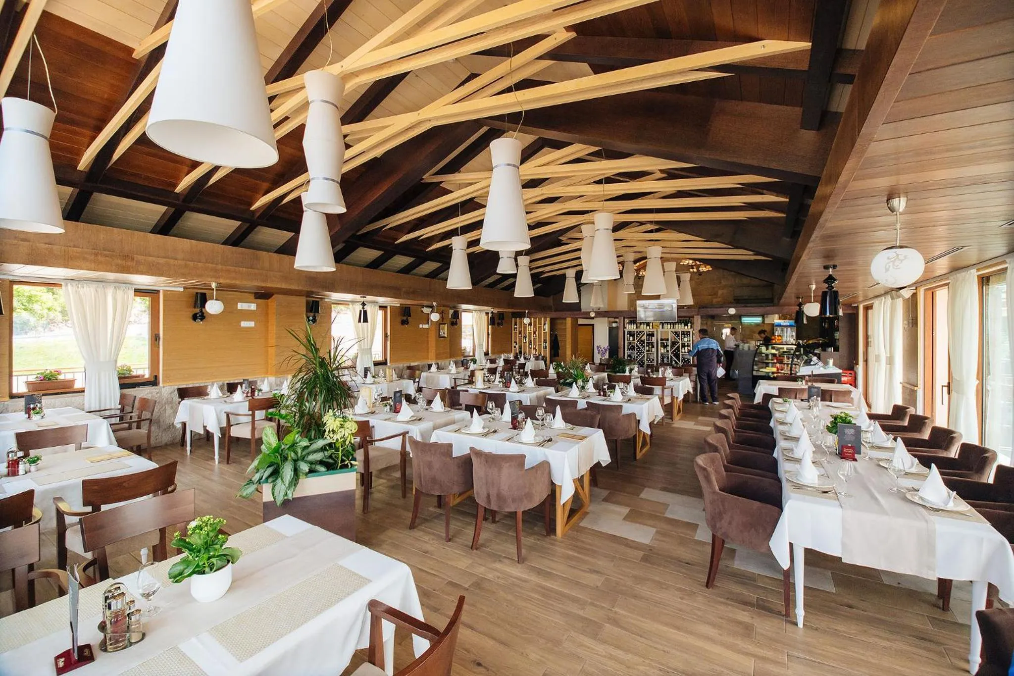 Restaurant/places to eat in Hotel Sokoline