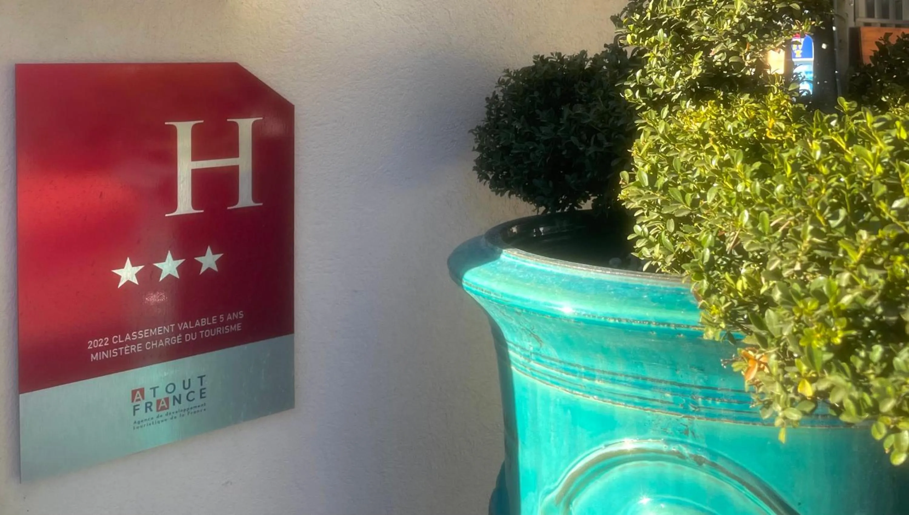 Facade/entrance in Hotel La Tuiliere