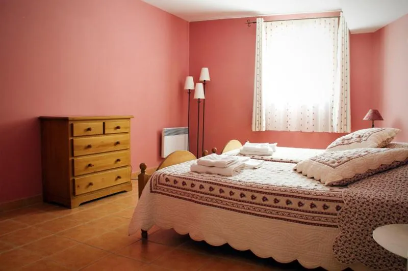 Photo of the whole room, Bed in Le Relais Du Grand Logis