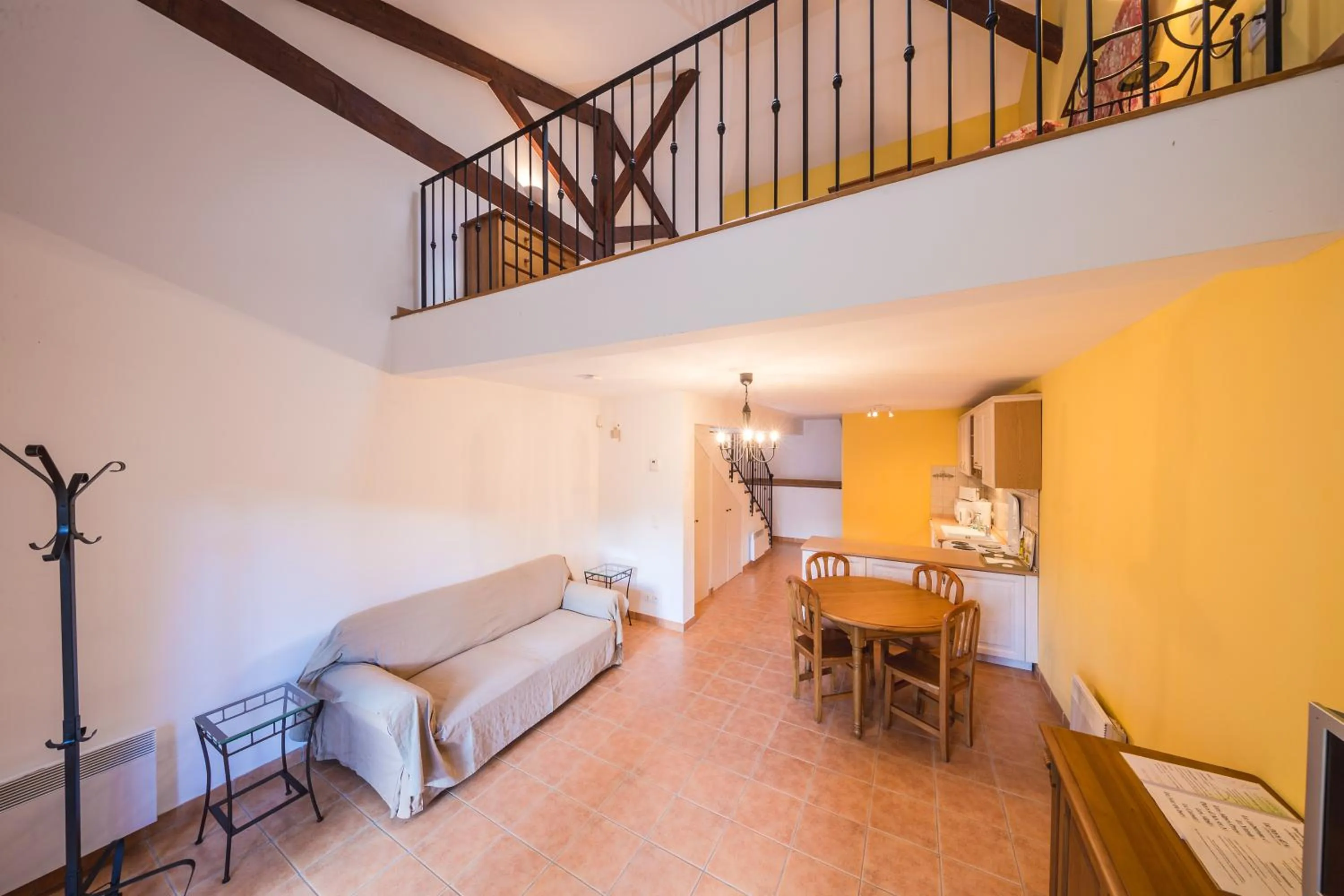 Dining area in Le Relais Du Grand Logis