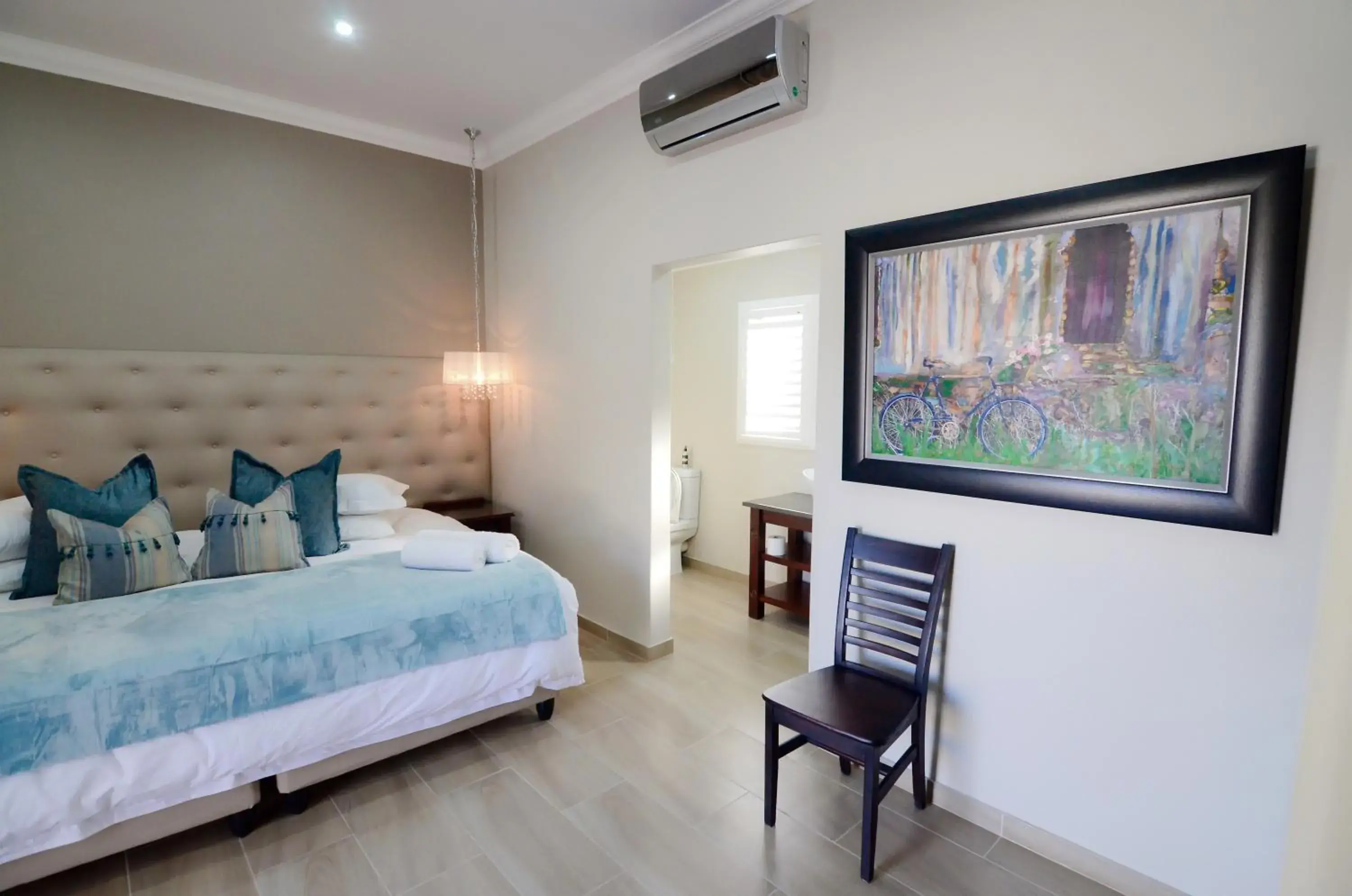 Deluxe Twin Room - single occupancy in Abella Bed and Breakfast Deluxe Twin Room - single occupancy in Abella Bed and Breakfast