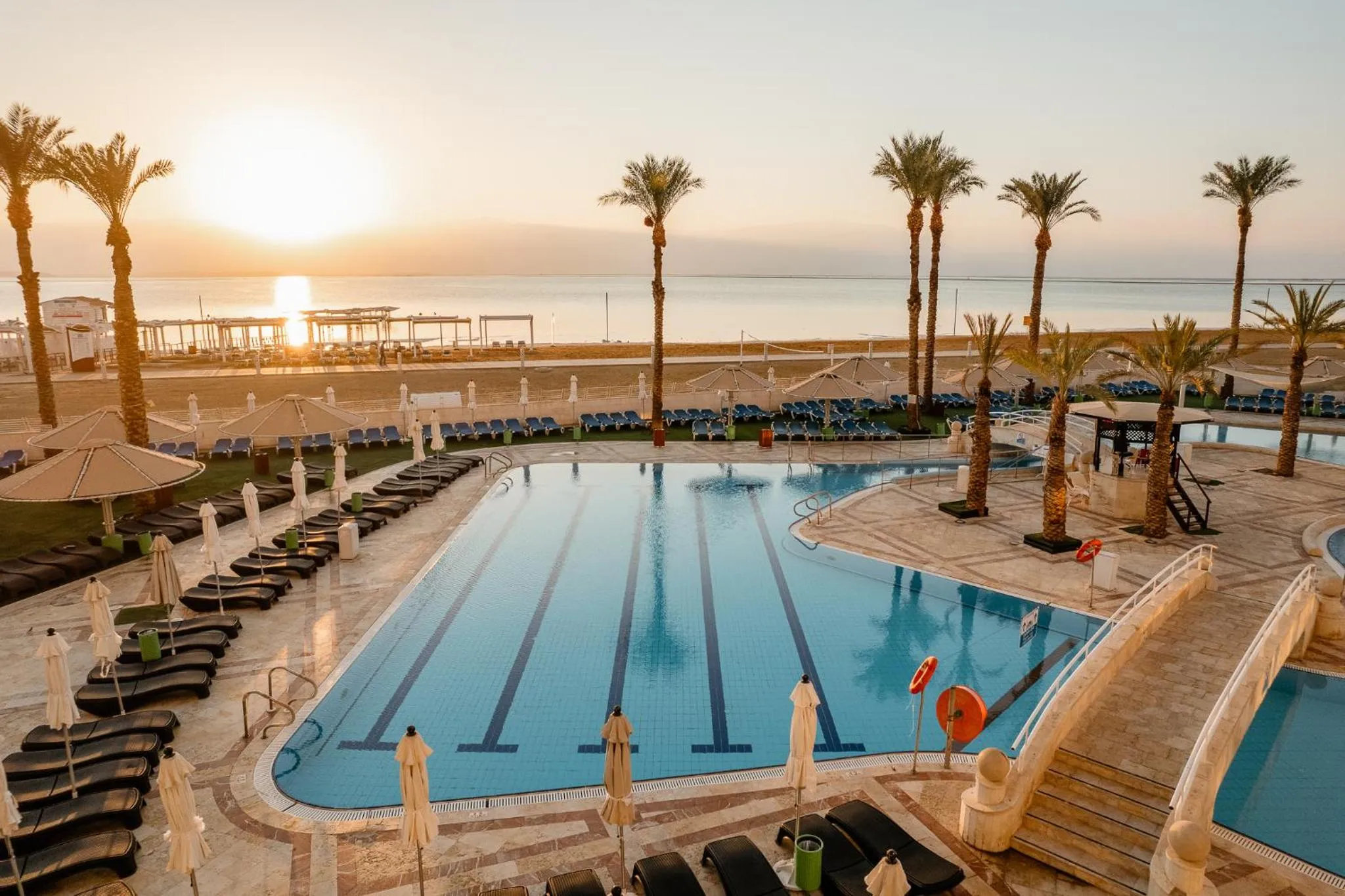 Beach in Vert Dead Sea by AFI Hotels