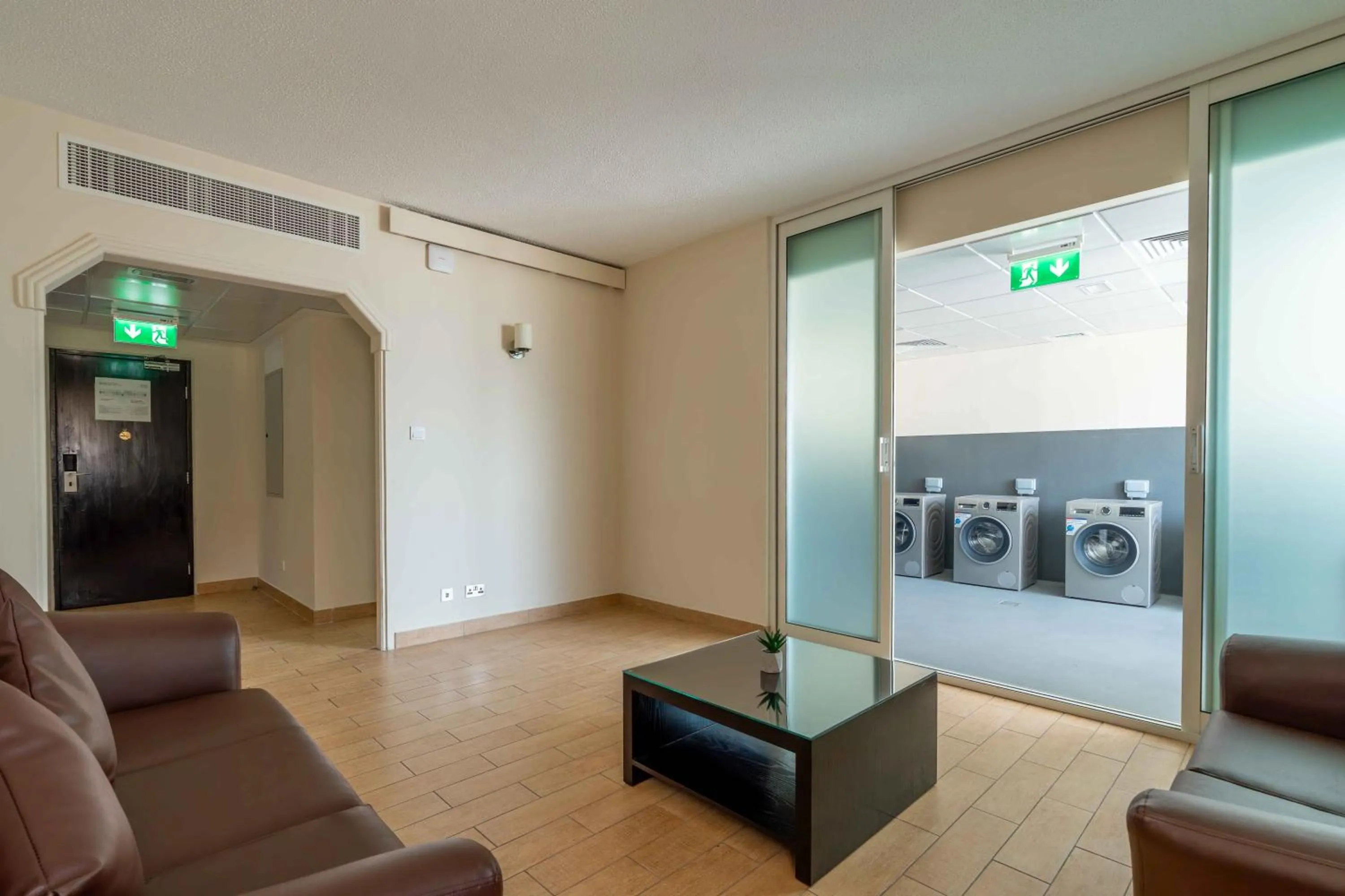 Kitchen or kitchenette in The Apartments, Dubai World Trade Centre