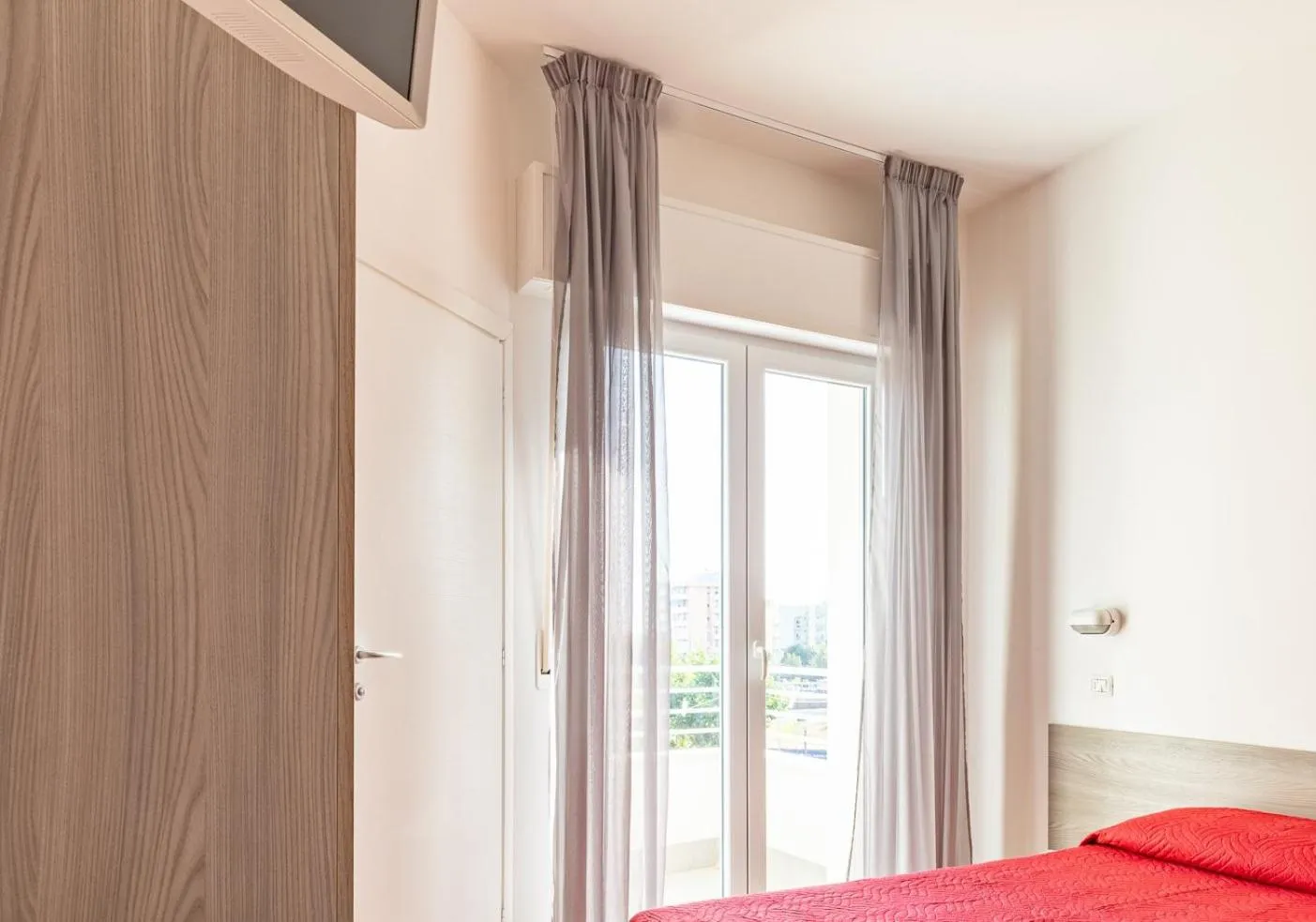 Bedroom, Bed in Ciccio Hotel