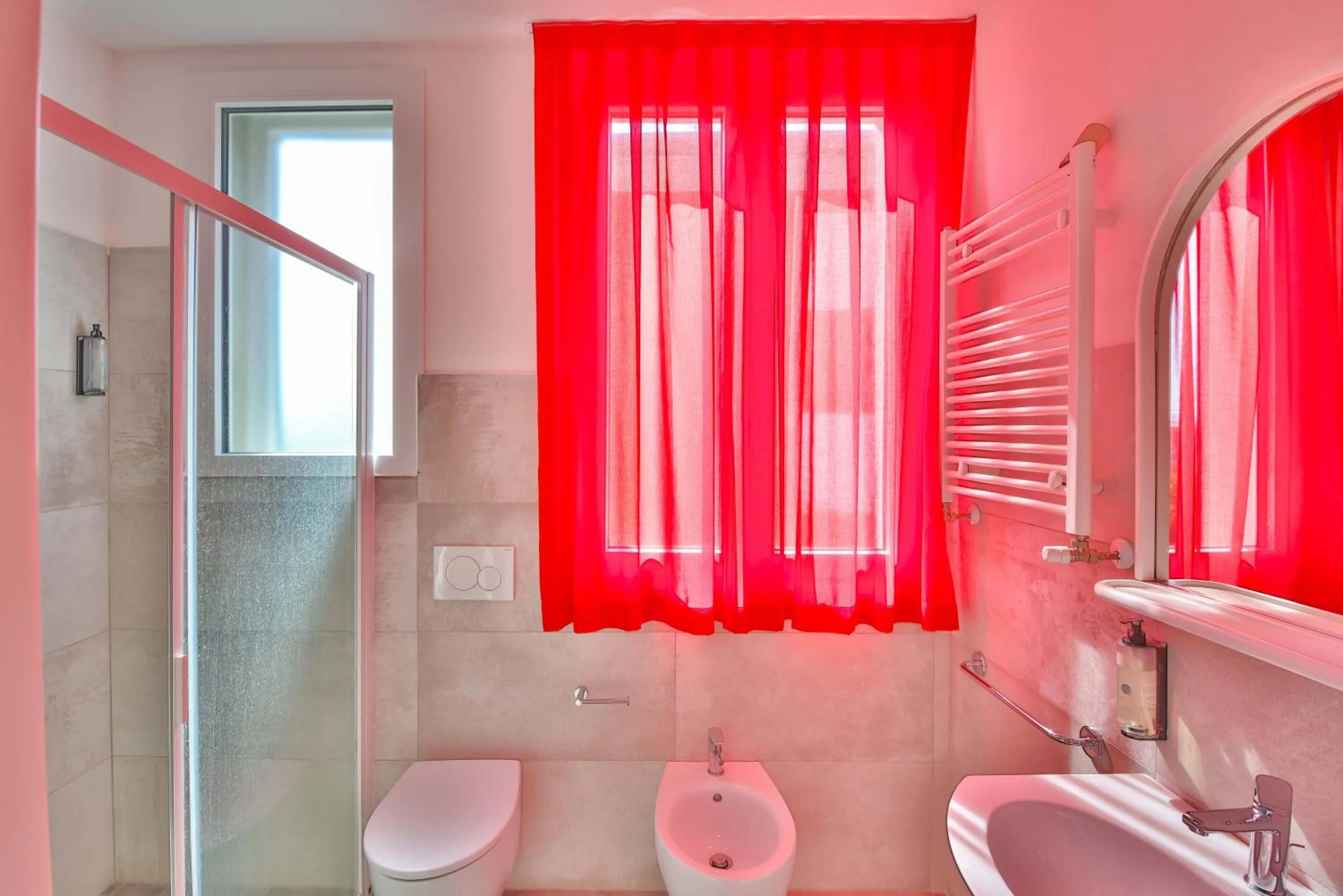 Bathroom in Ciccio Hotel