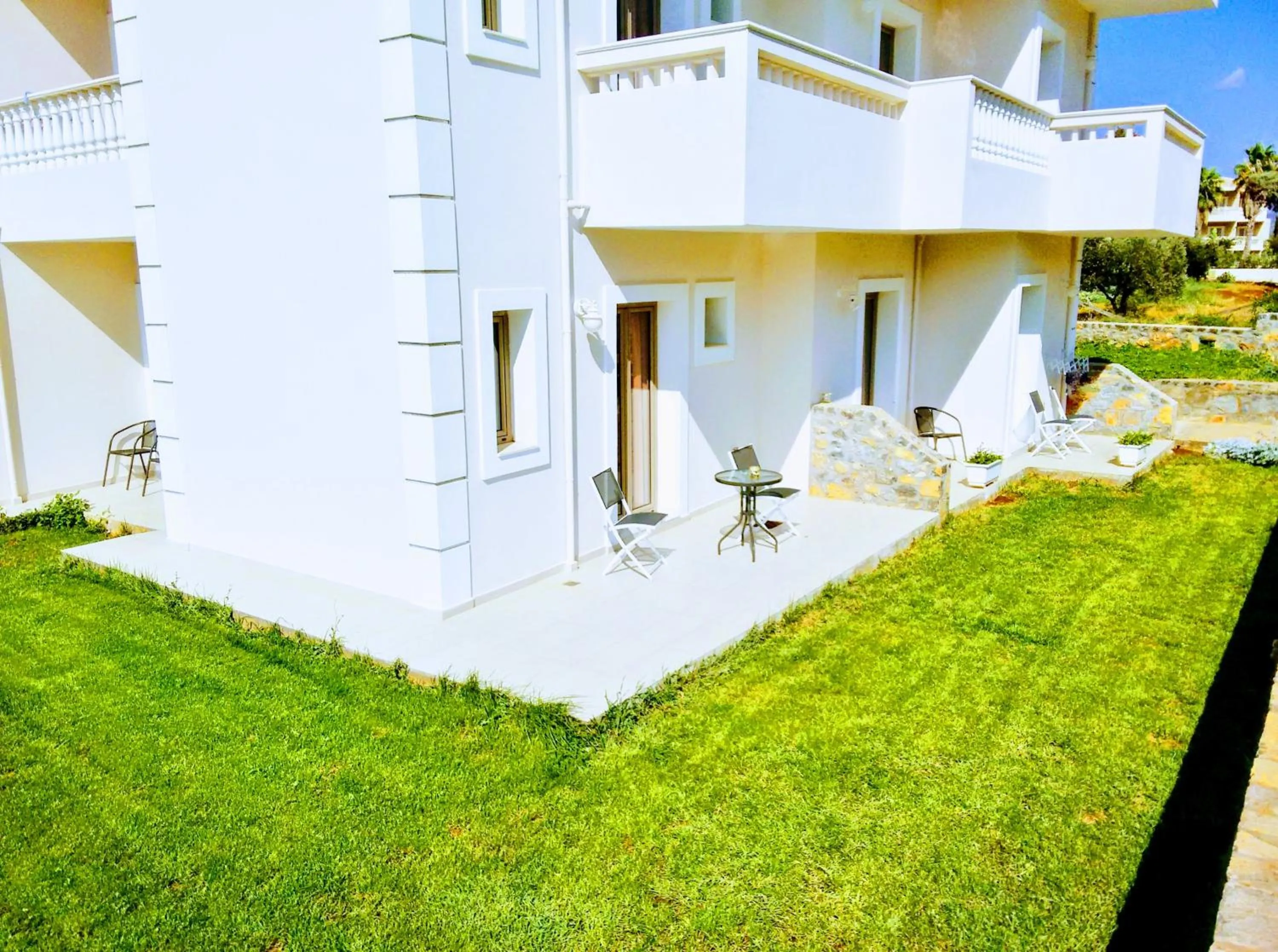 Property building in Casa Malena