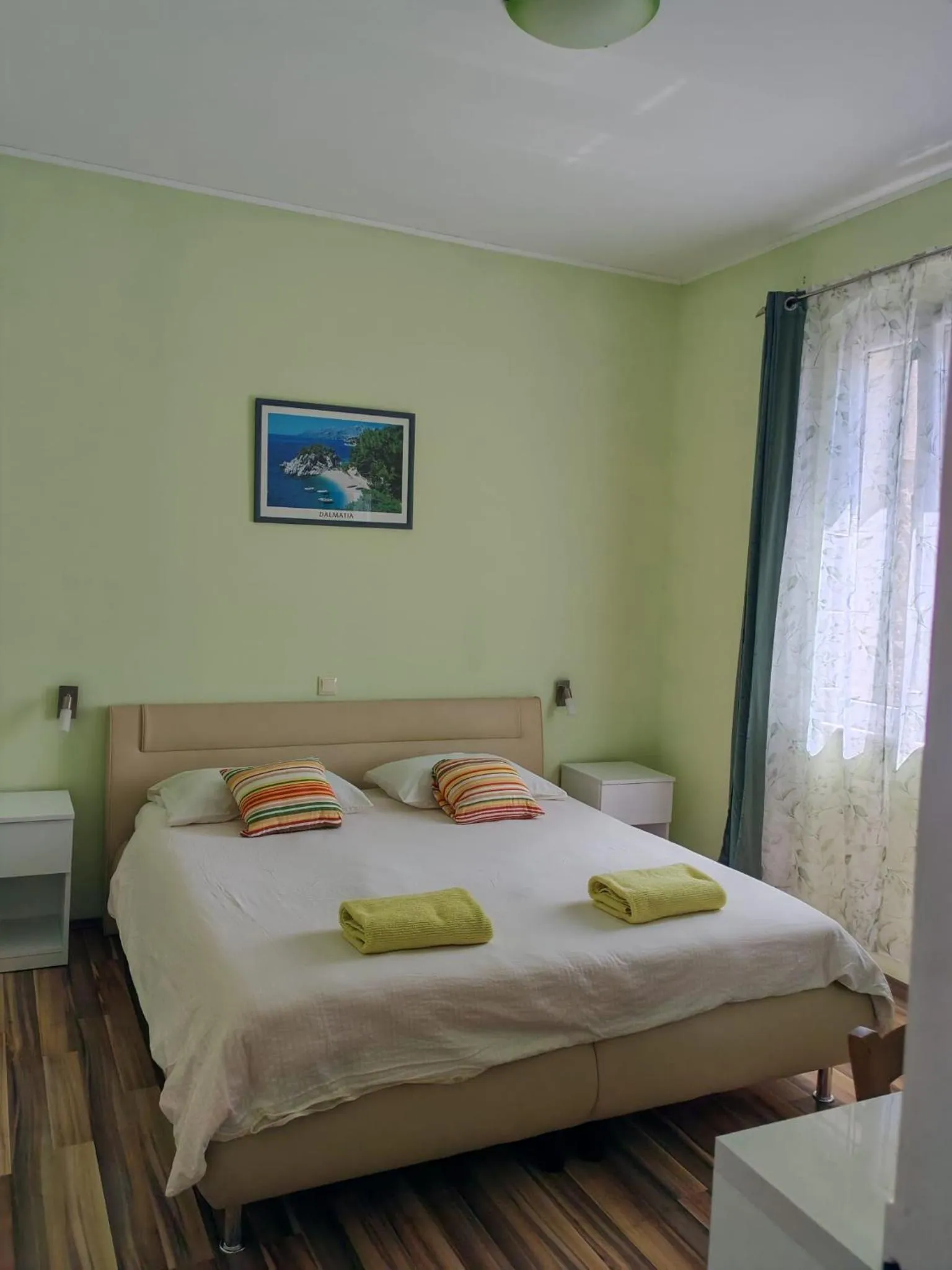 Bed in Apartment Central Old town with private indoor garage parking