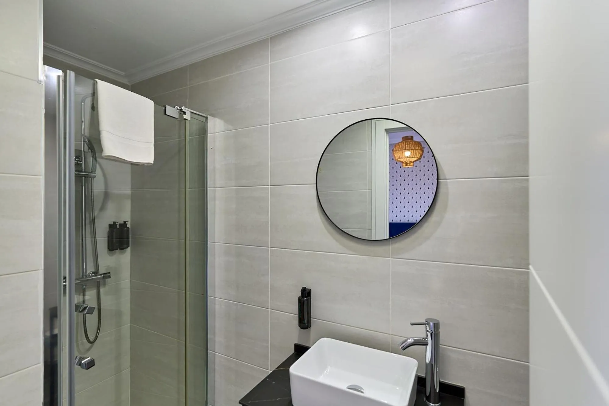 Shower in Hotel Matilde by gaiarooms