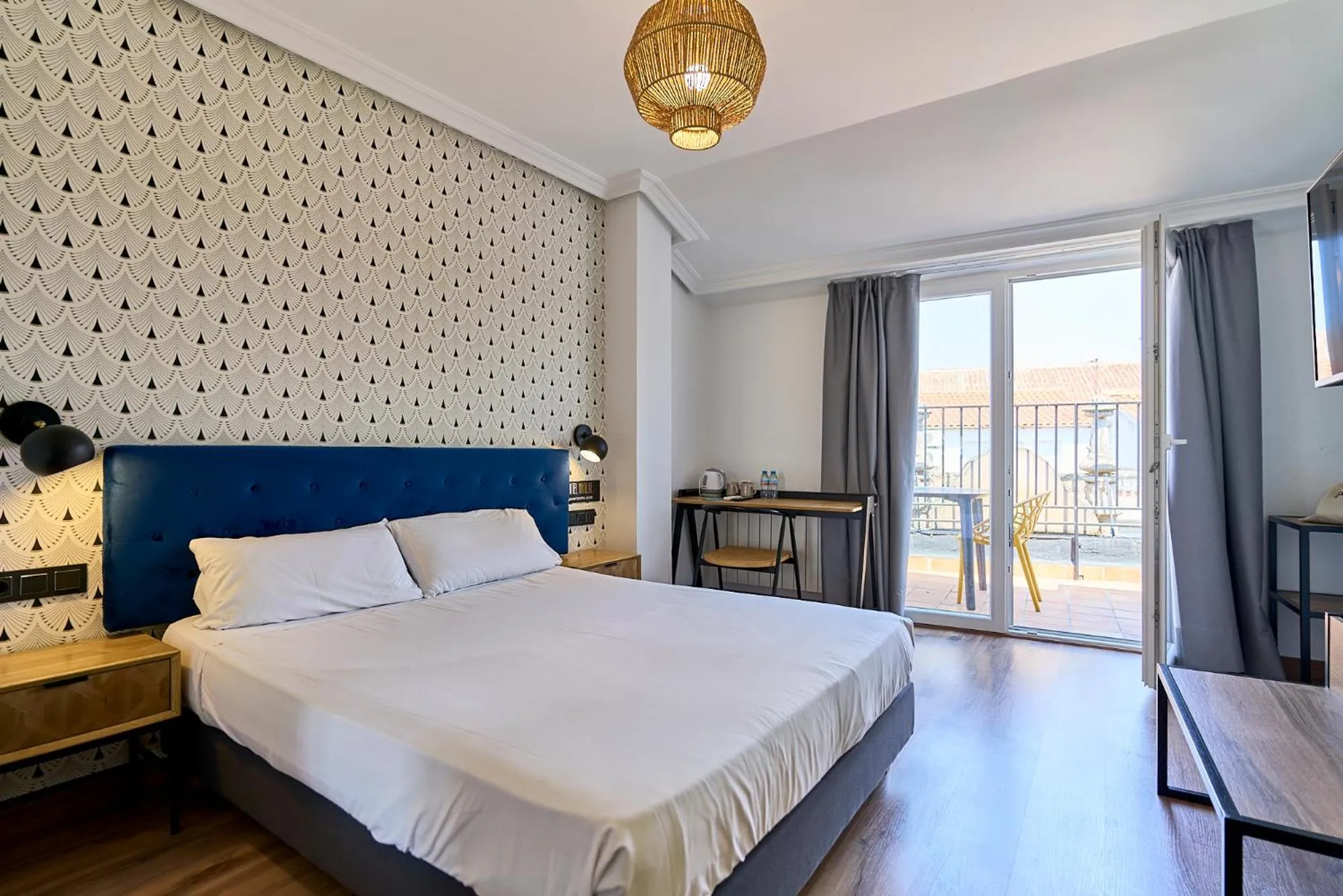 Balcony/Terrace, Bed in Hotel Matilde by gaiarooms