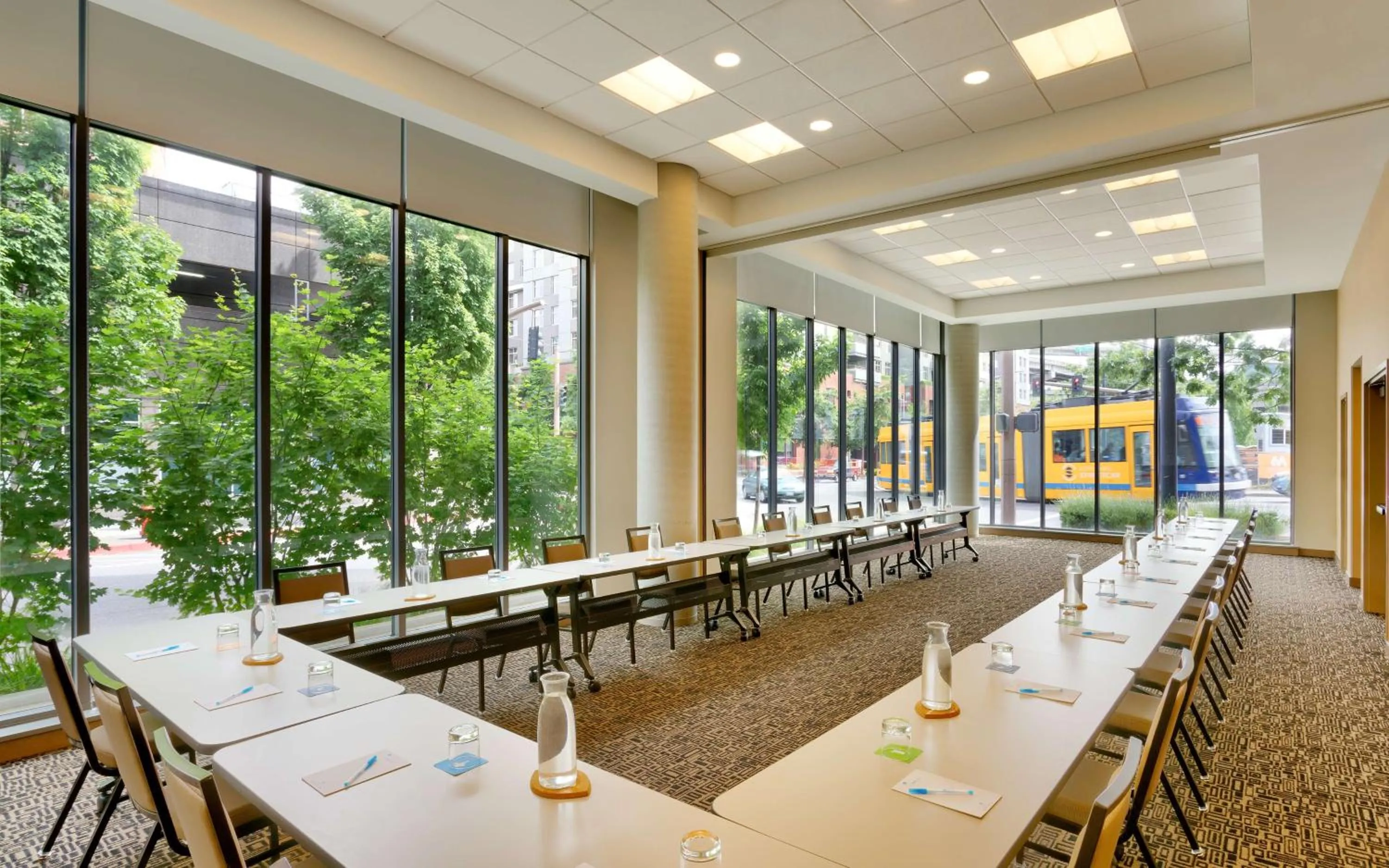 Meeting/conference room in Hyatt House Portland / Downtown