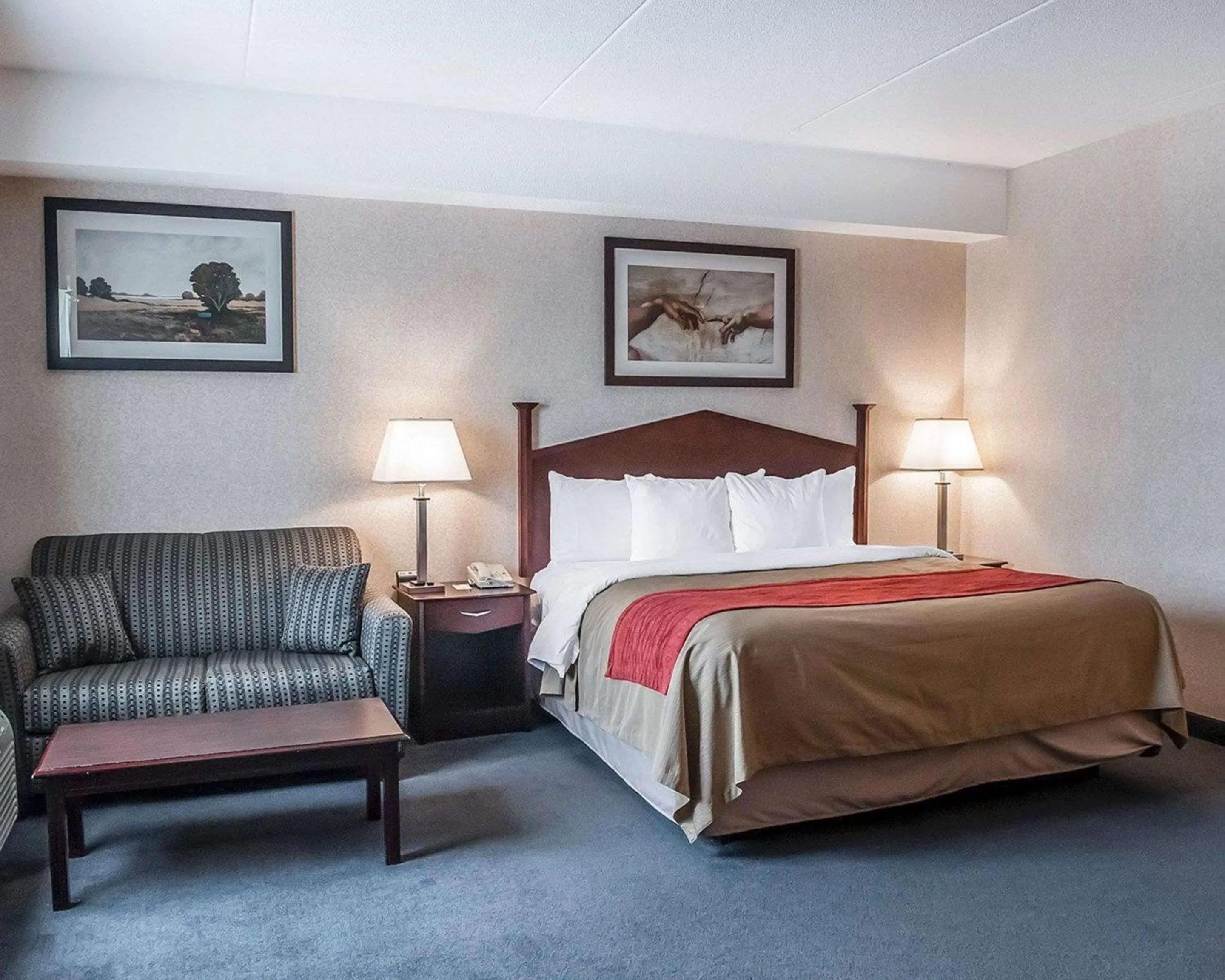 Bedroom, Bed in Comfort Inn