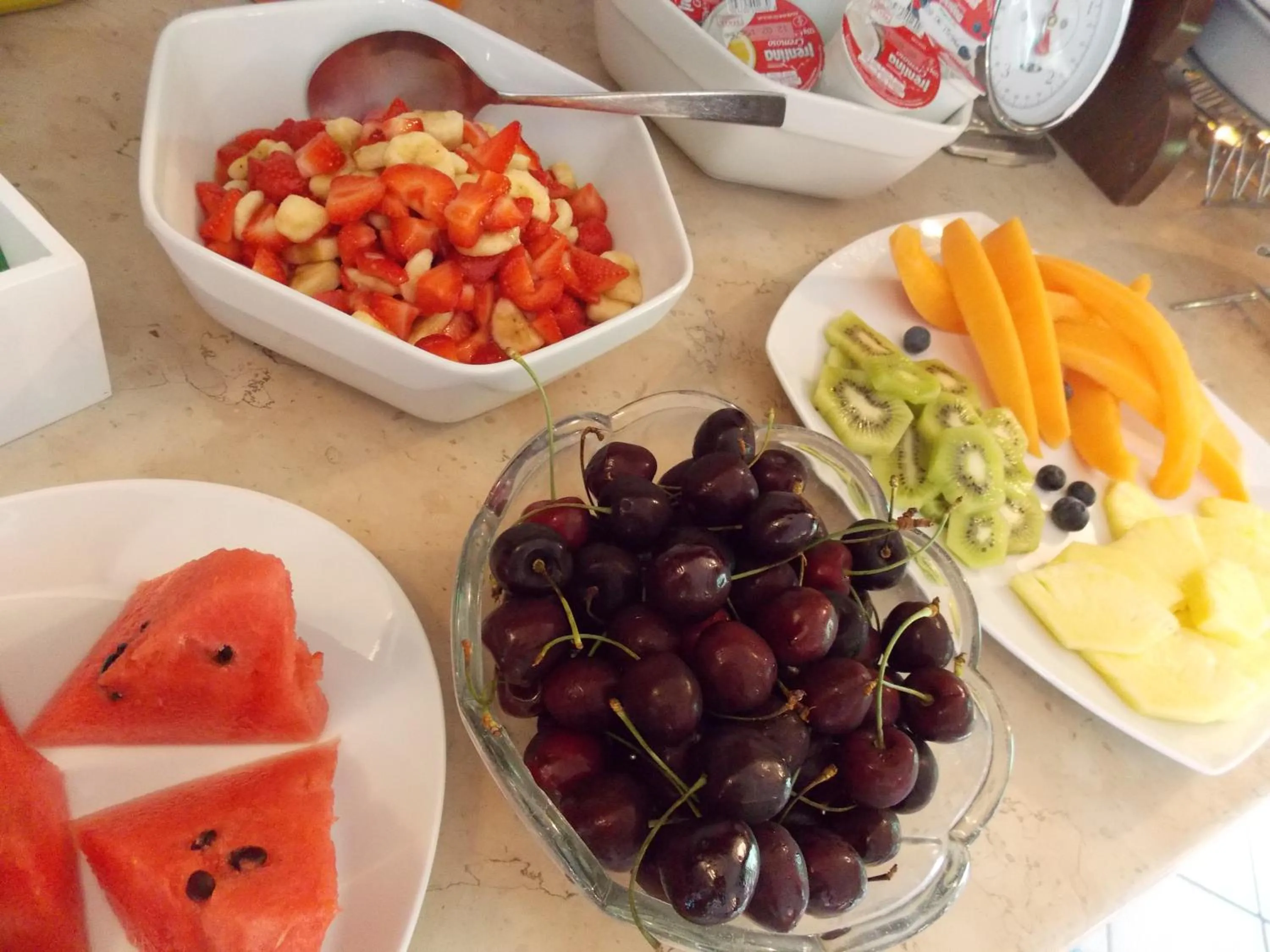 Buffet breakfast in Residence Alesi