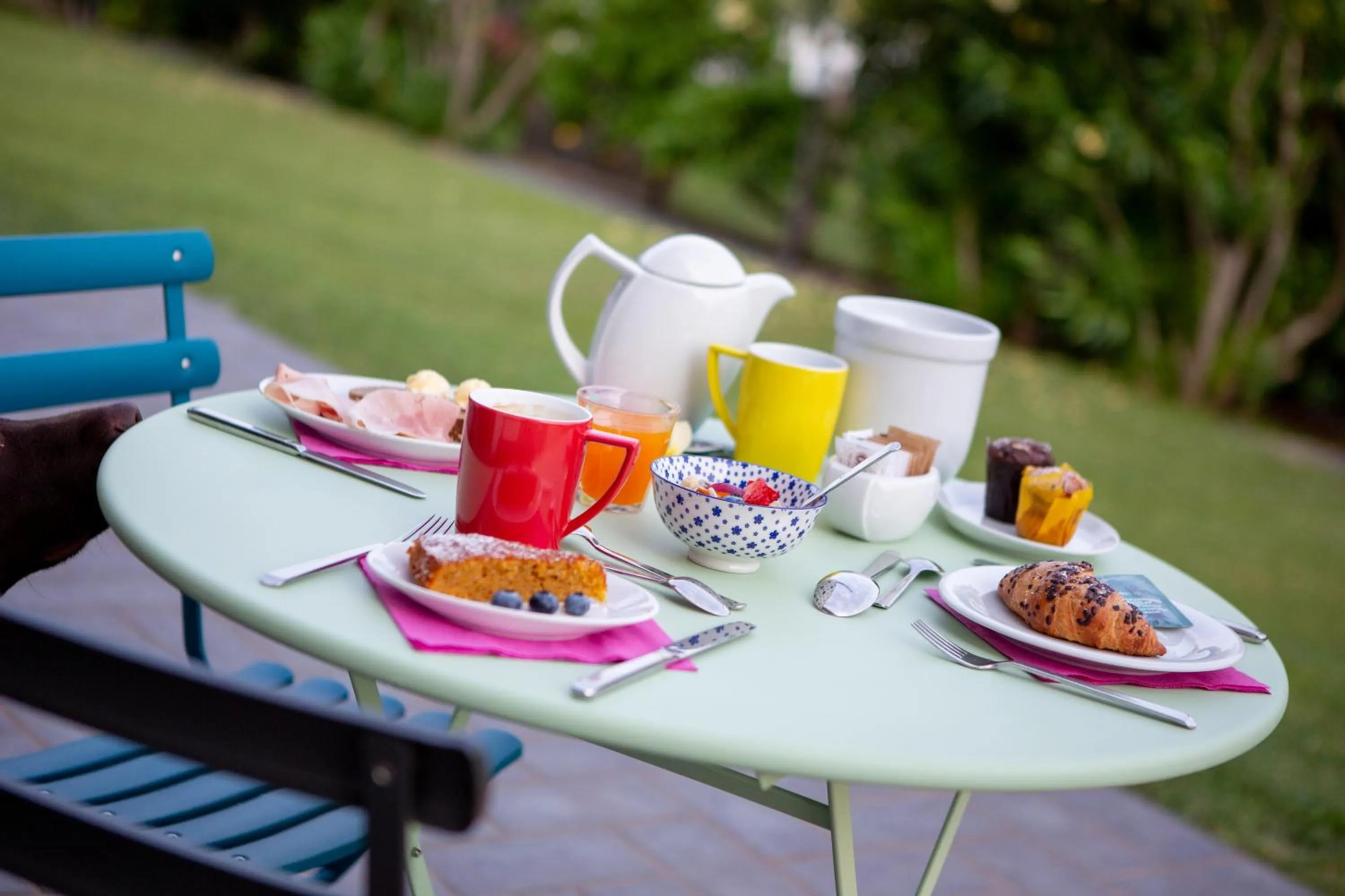 Buffet breakfast in Residence Alesi