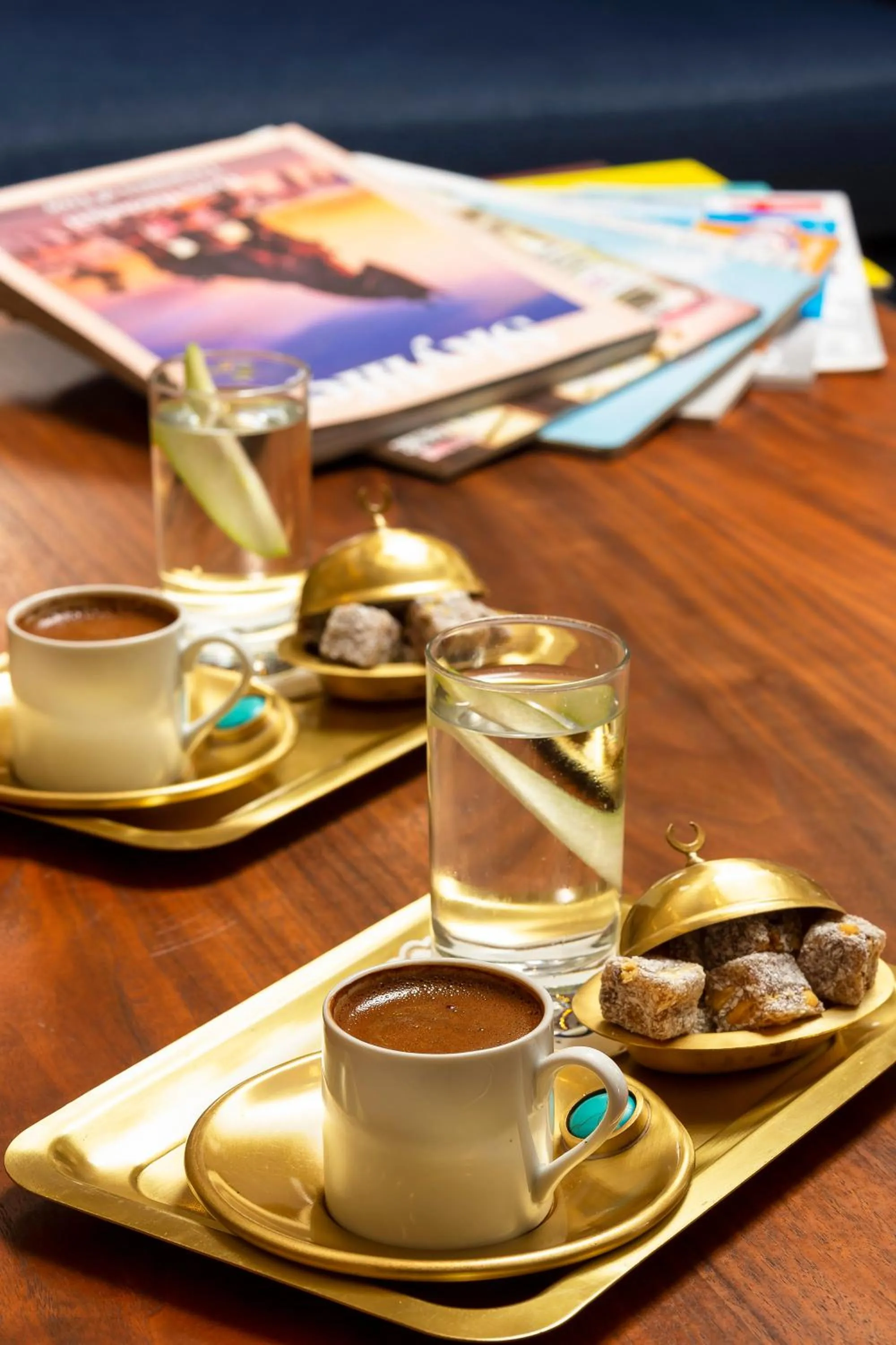 Communal lounge/ TV room in Artur Hotel