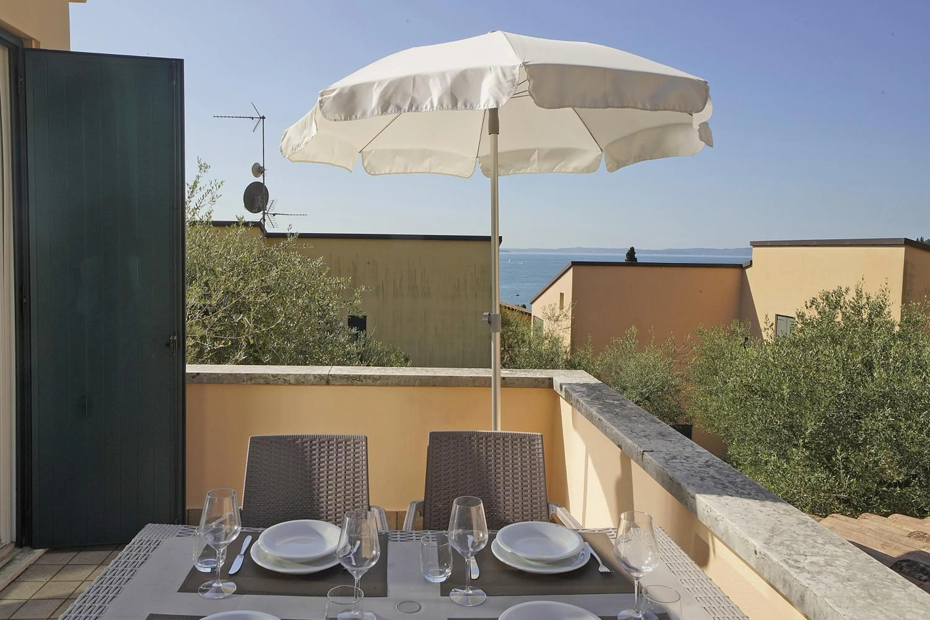 Balcony/Terrace in Appartamenti Pratone