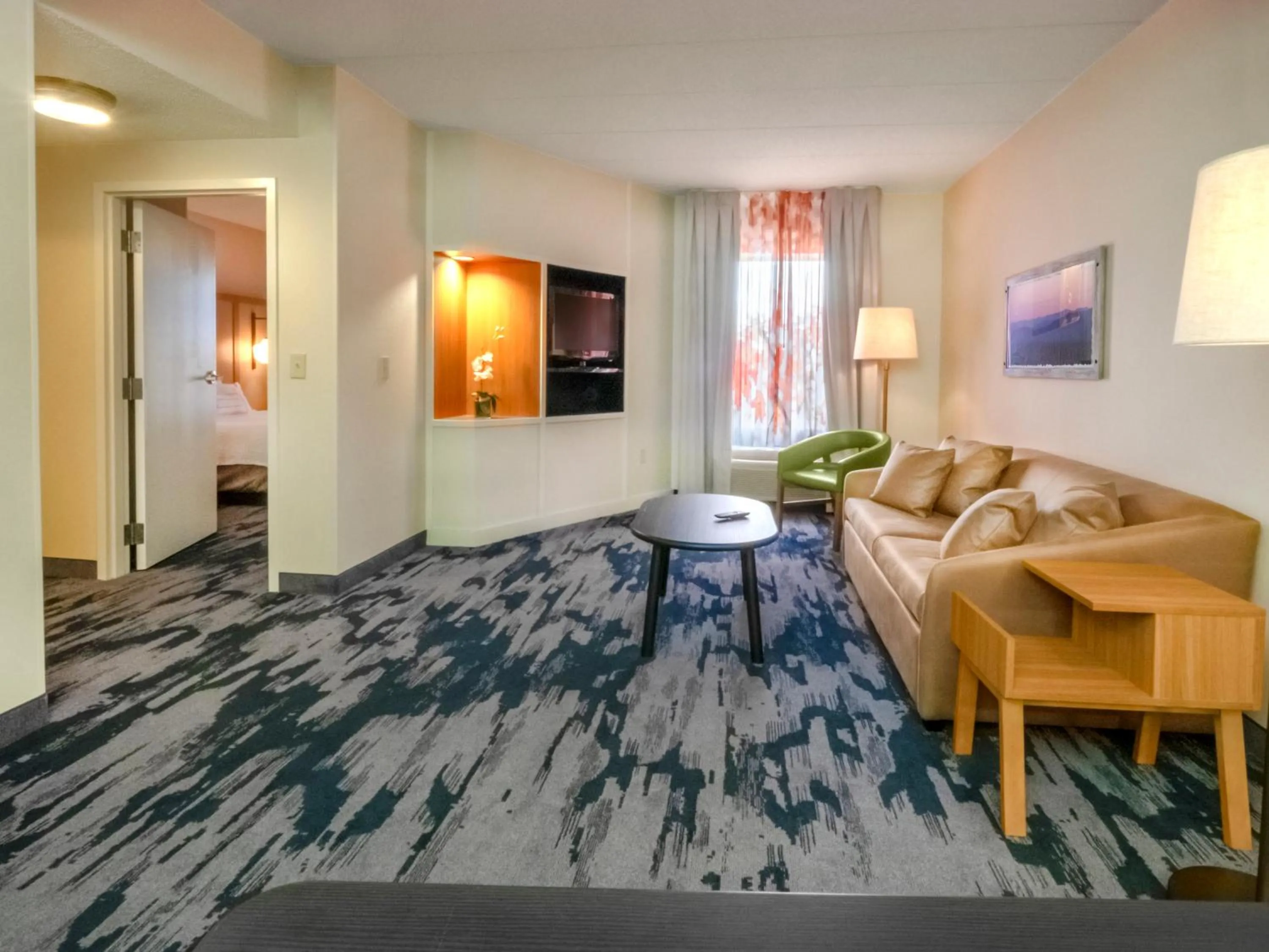 Living room, Bed in Fairfield Inn by Marriott Hazleton