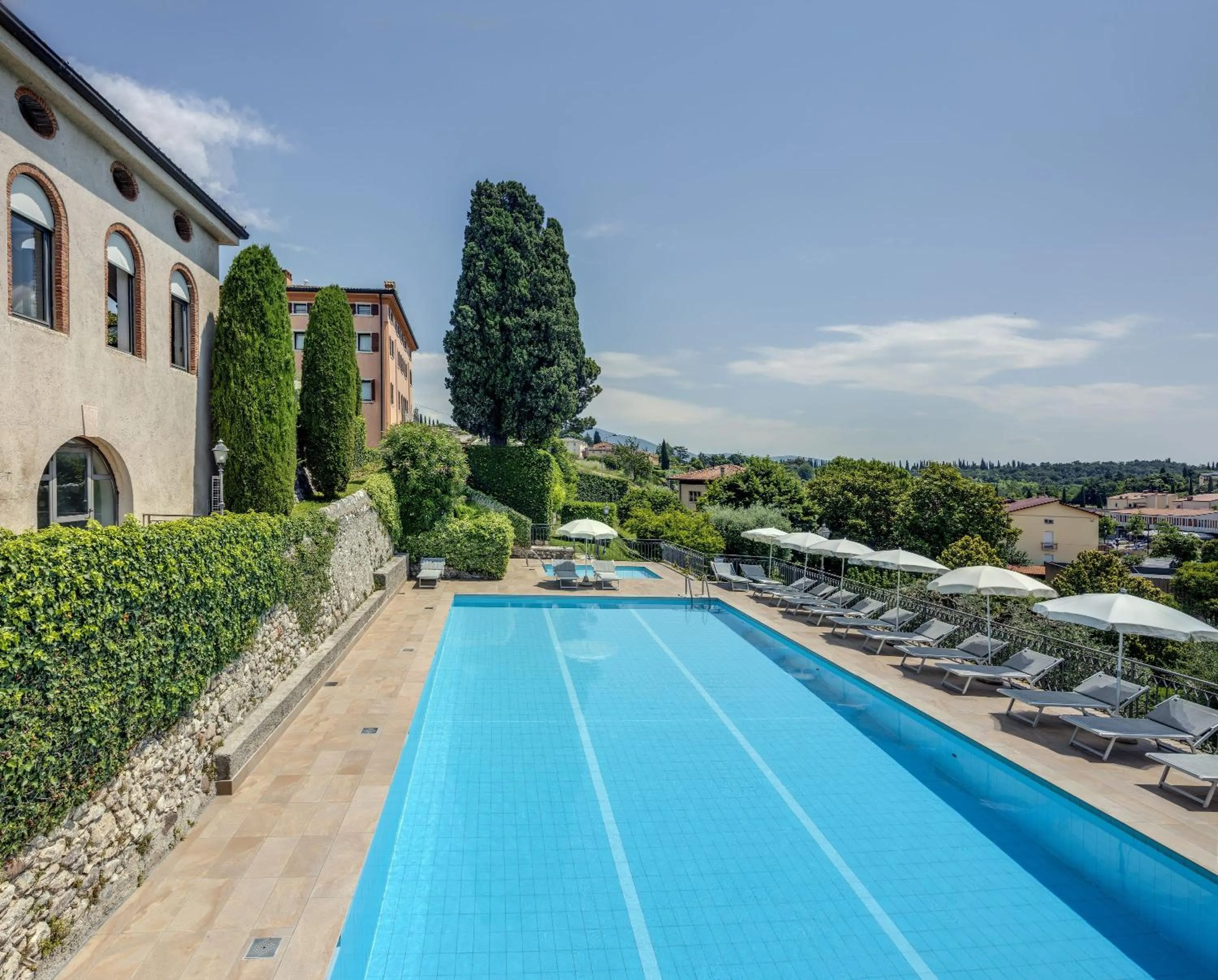 Swimming pool in Residence La Filanda