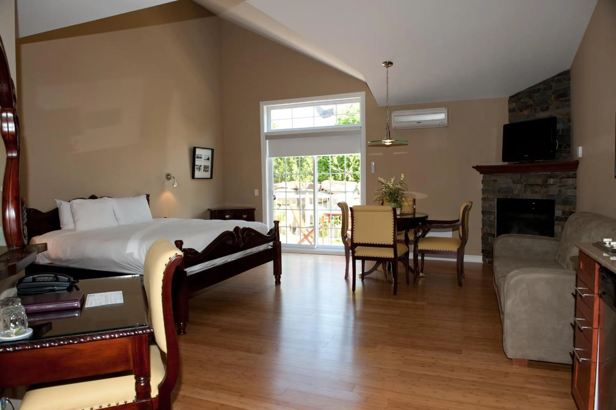 Living room in Hotel St-Sauveur