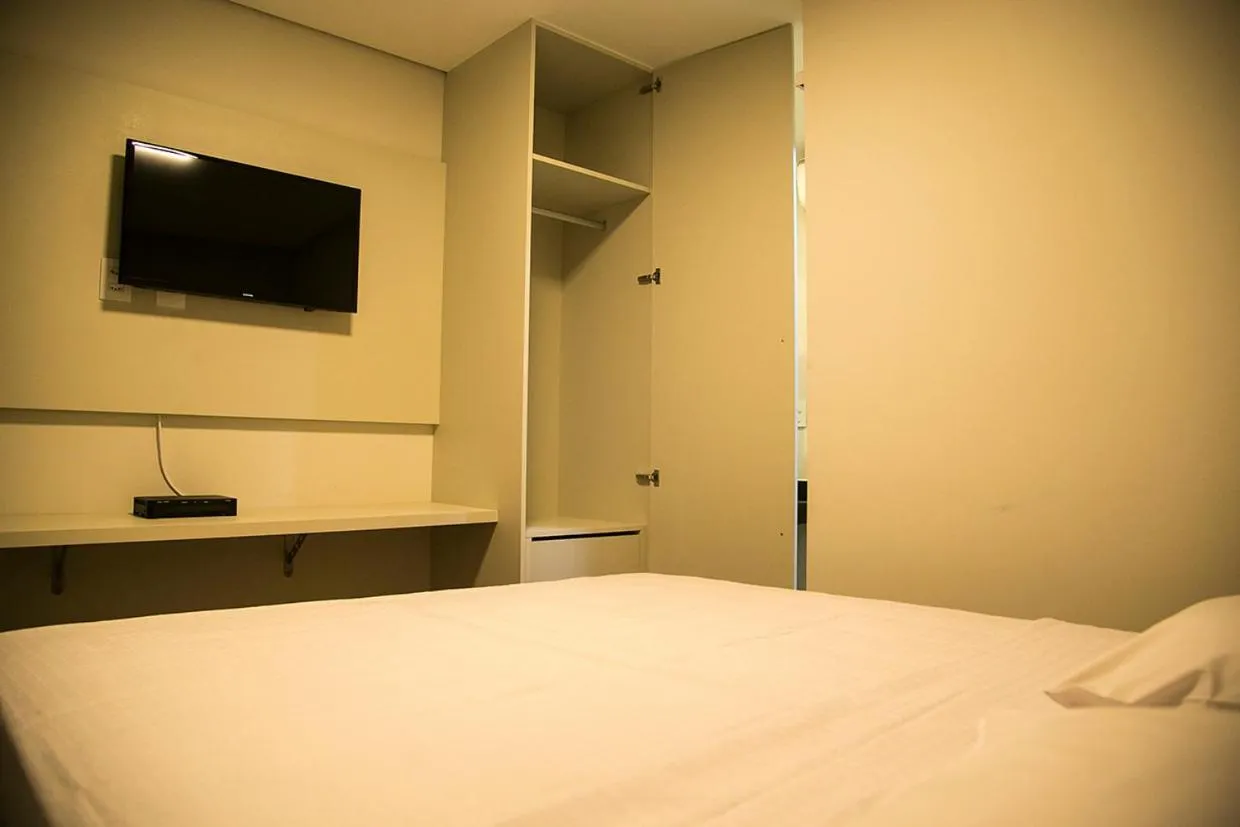 Bed in Ipanema Beach Hostel