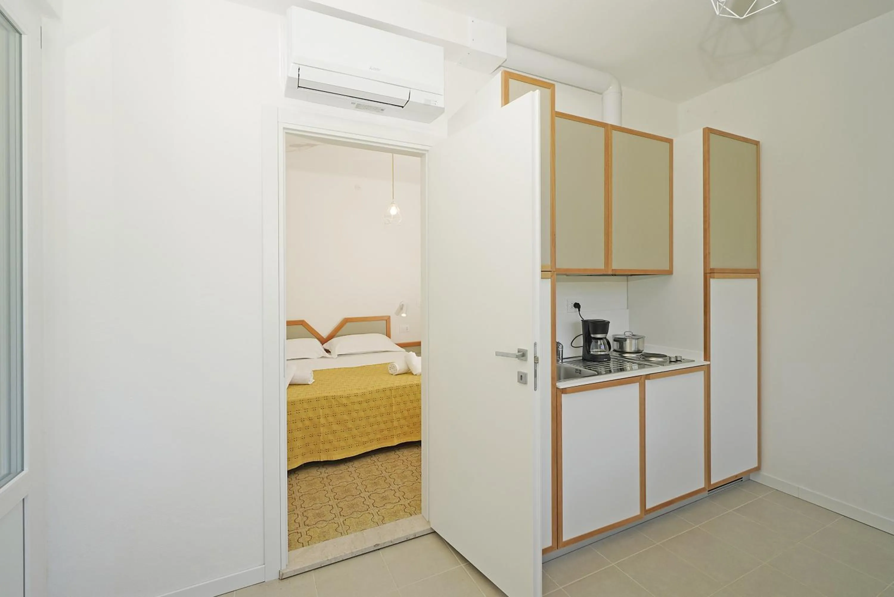 Coffee/tea facilities, Bed in Residence Arca