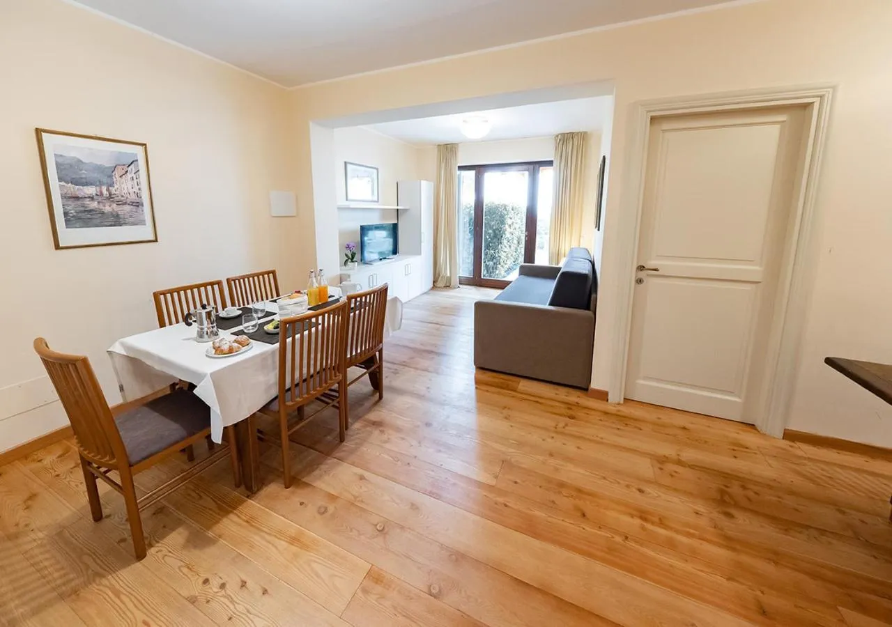 Dining area in Residence Arca