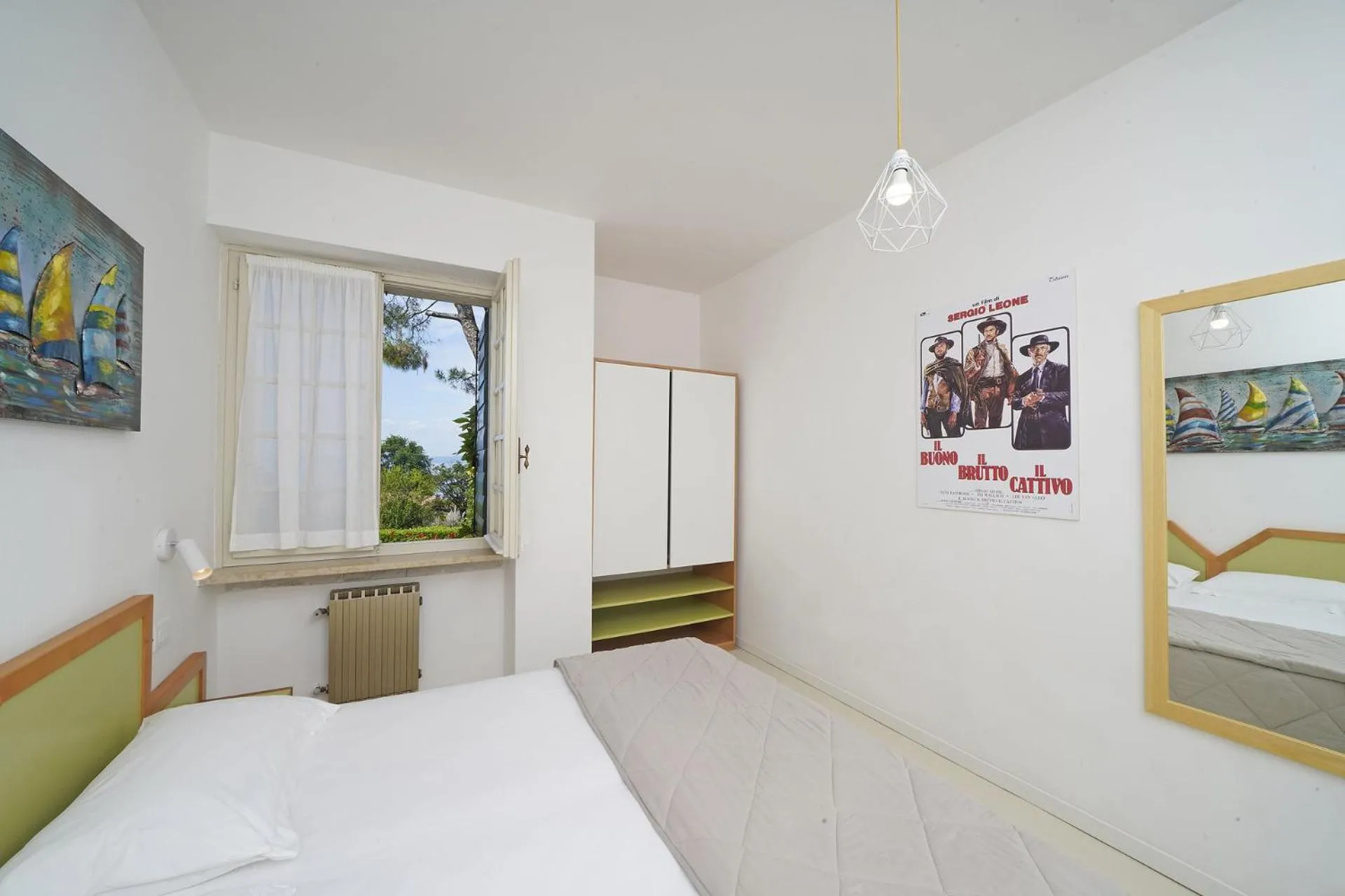 Bed in Residence Arca